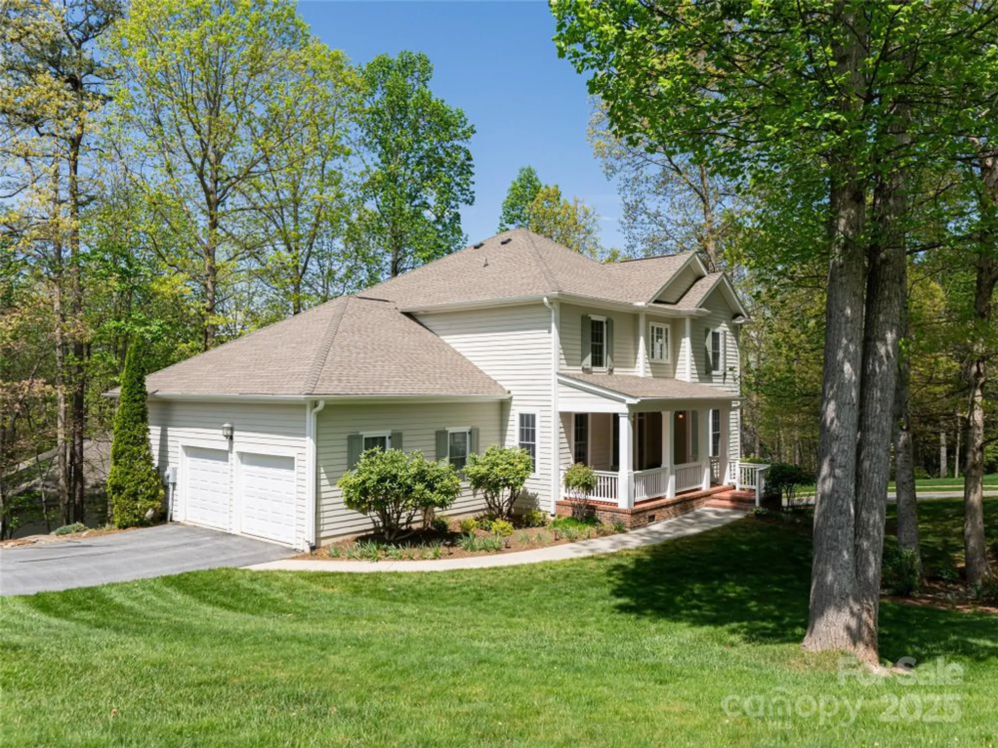 Property Slideshow image 36 of 42 | 11 larue ct, Biltmore Lake, NC, 28715
