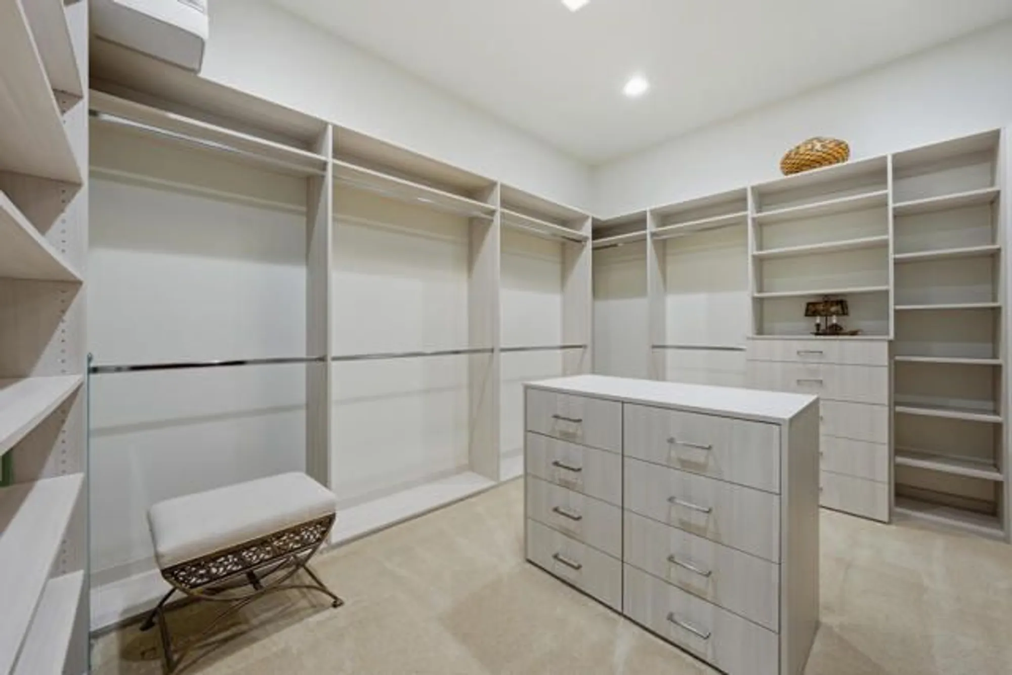 Property Slideshow image 33 of 43 | 81020 shinnecock hls, La Quinta, CA, 92253