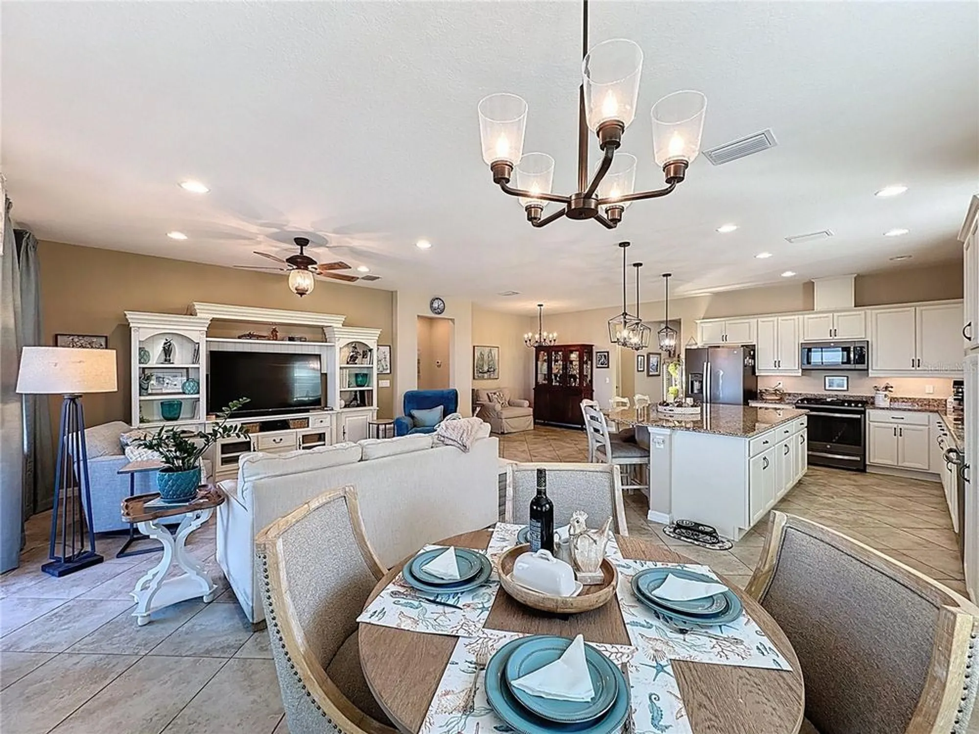 Property Slideshow image 18 of 82 | 615 conservation blvd, Groveland, FL, 34736