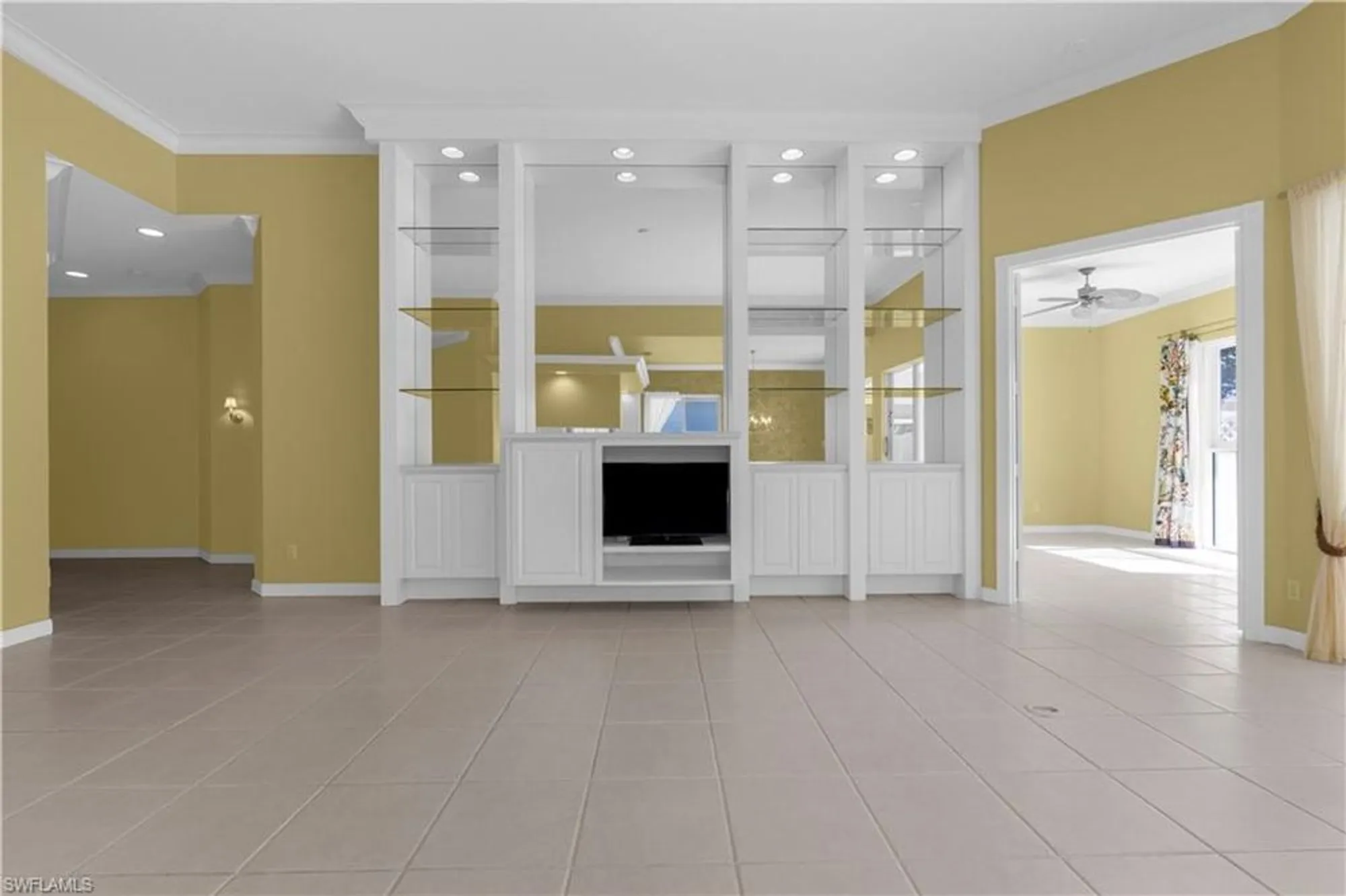 Property Slideshow image 15 of 49 | 3790 whidbey way, Naples, FL, 34119