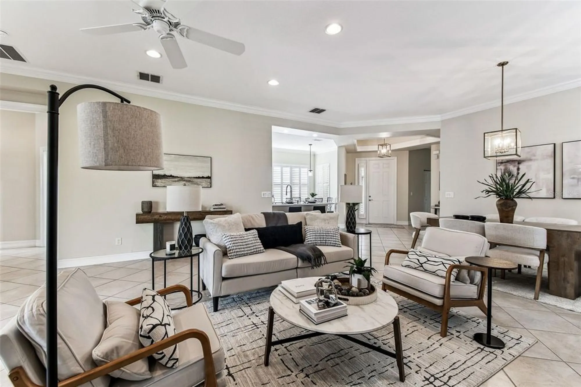 Property Slideshow image 16 of 48 | 5103 shady stone pl, Wimauma, FL, 33598