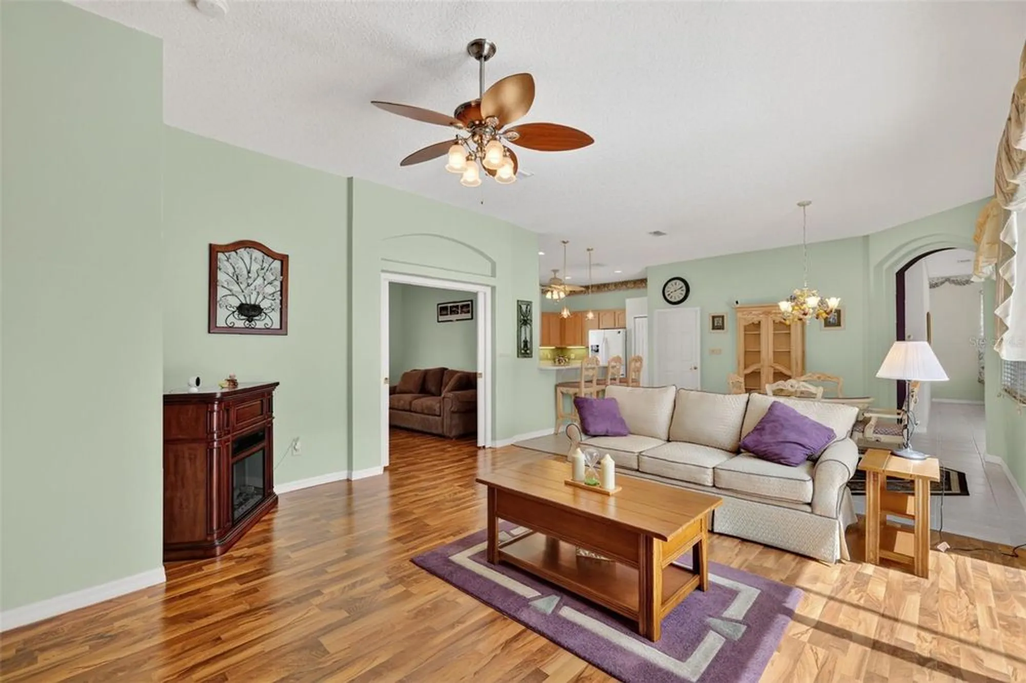 Property Slideshow image 13 of 49 | 5413 barnwell ct, Leesburg, FL, 34748