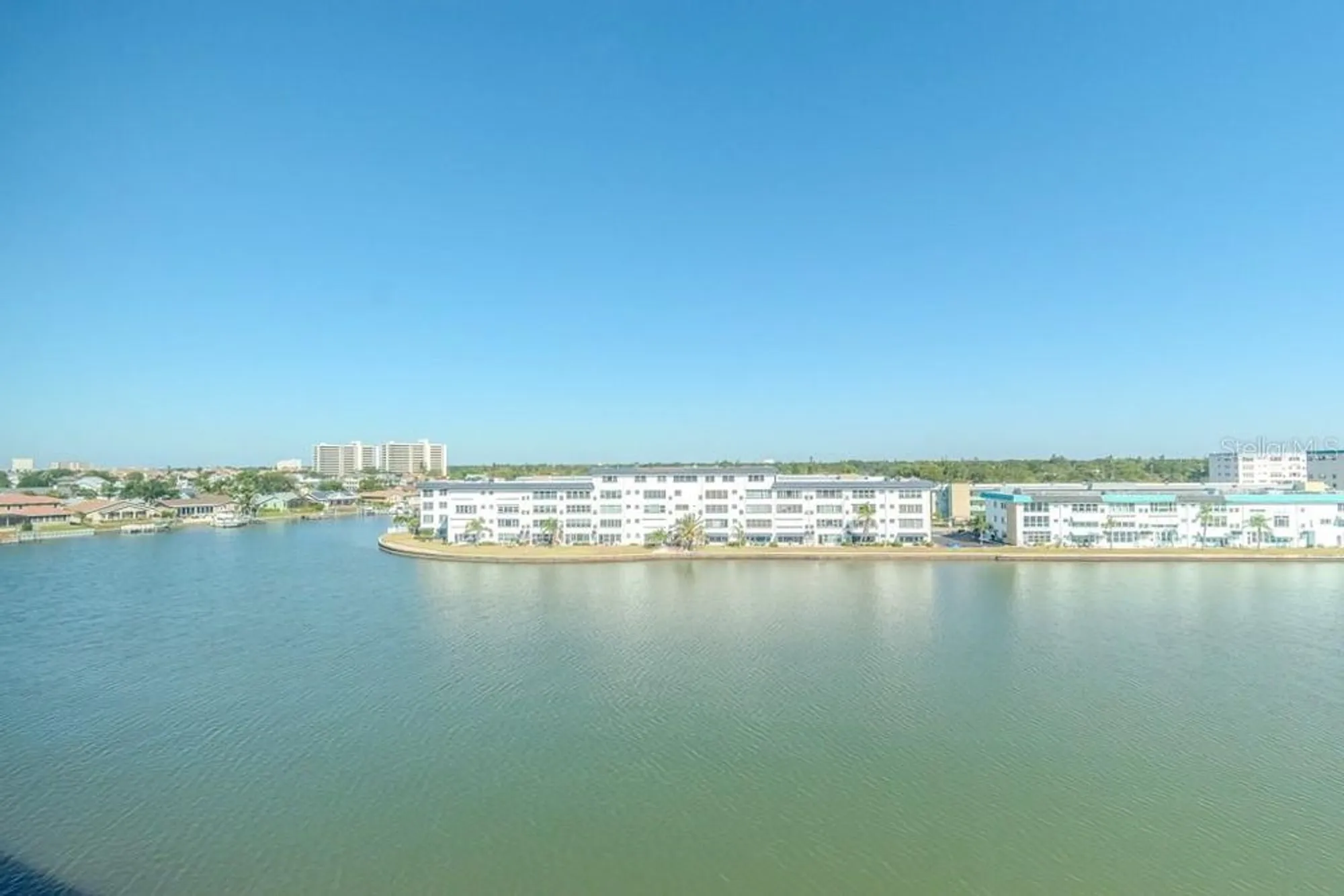 Property Slideshow image 22 of 51 | 6025 shore blvd 611, Gulfport, FL, 33707