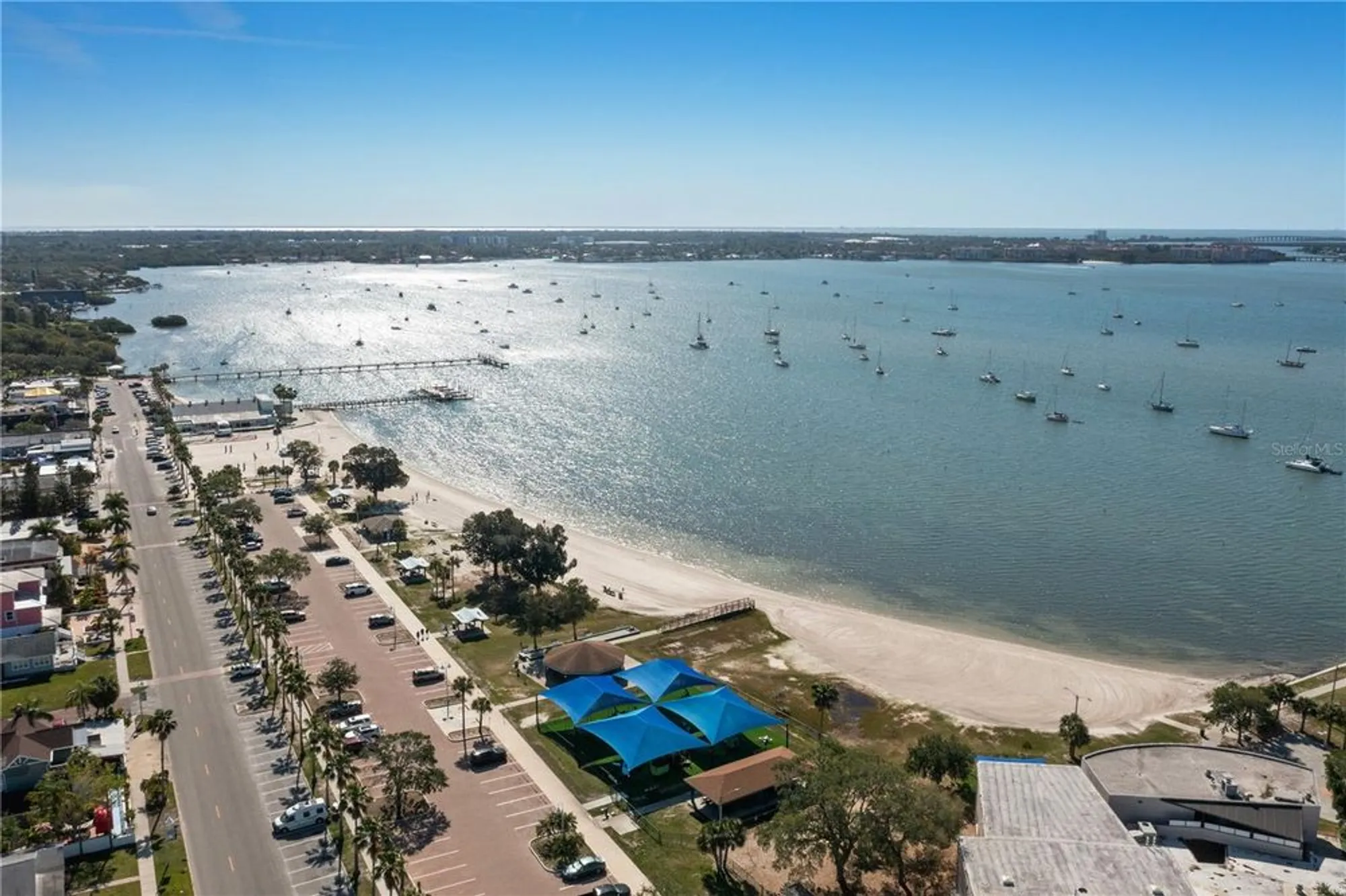 Property Slideshow image 9 of 11 | 2850 59th st 501, Gulfport, FL, 33707