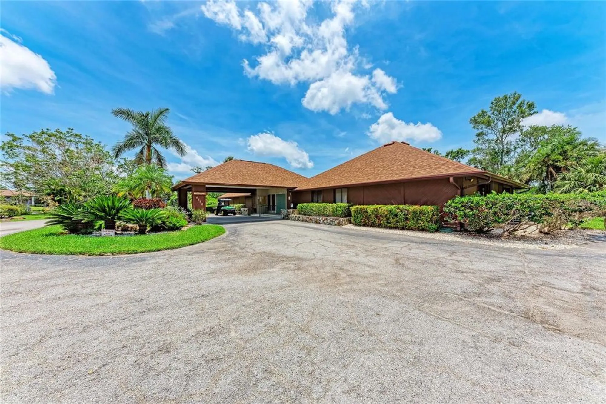 Property Slideshow image 45 of 59 | 4644 red maple rd 1303, Bradenton, FL, 34210
