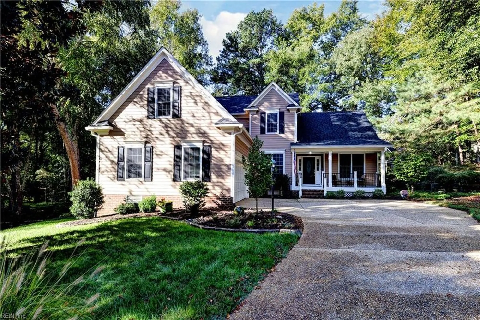 Property Slideshow image 36 of 47 | 108 aberdeen, Williamsburg, VA, 23188