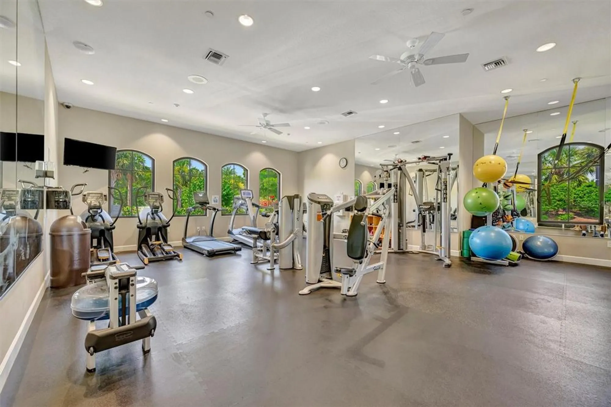 Property Slideshow image 72 of 86 | 5548 sentiero dr, Nokomis, FL, 34275