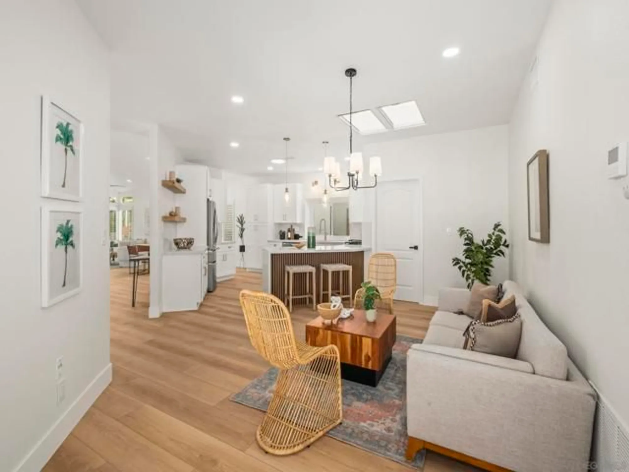 Property Slideshow image 15 of 64 | 4137 pindar way, Oceanside, CA, 92056