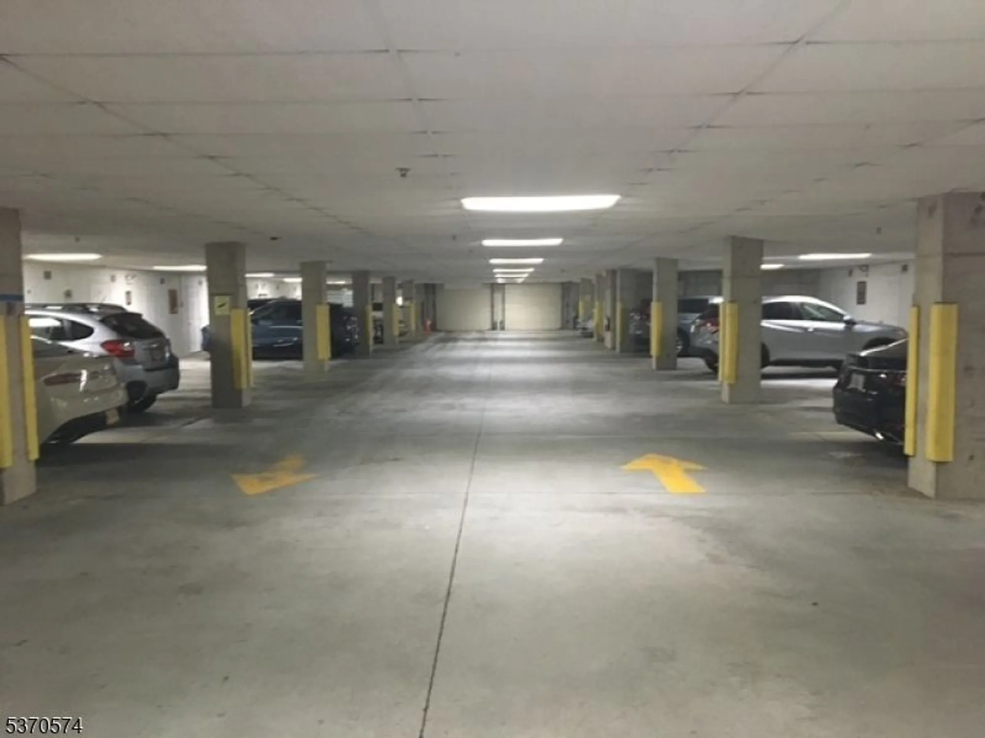 Property Slideshow image 22 of 28 | 38 ridgeview ln, Mount Arlington, NJ, 07856