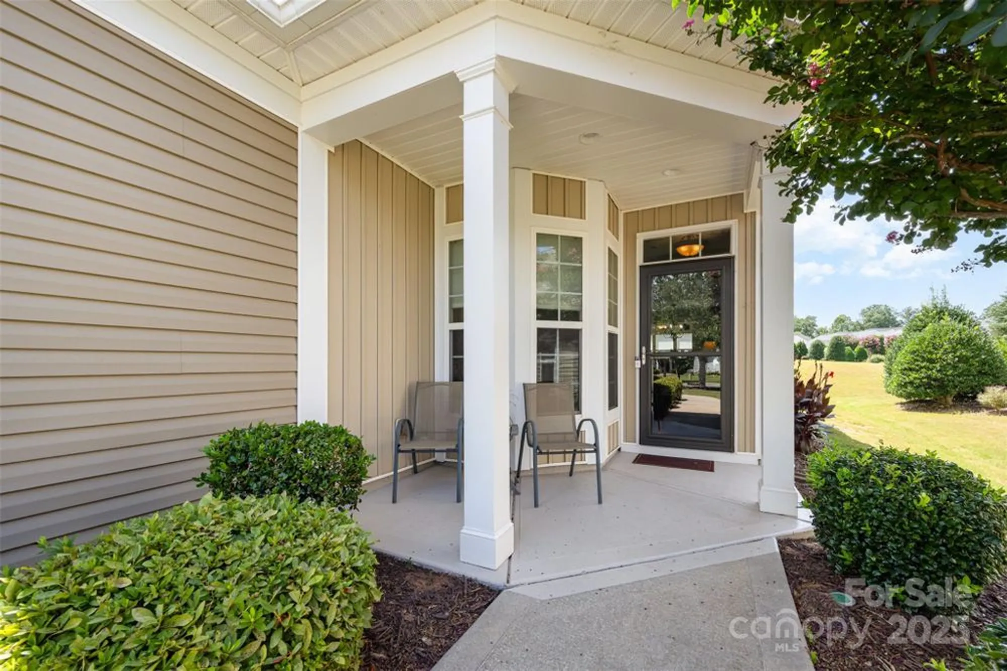 Property Slideshow image 4 of 32 | 23023 whimbrel cir, Fort Mill, SC, 29707
