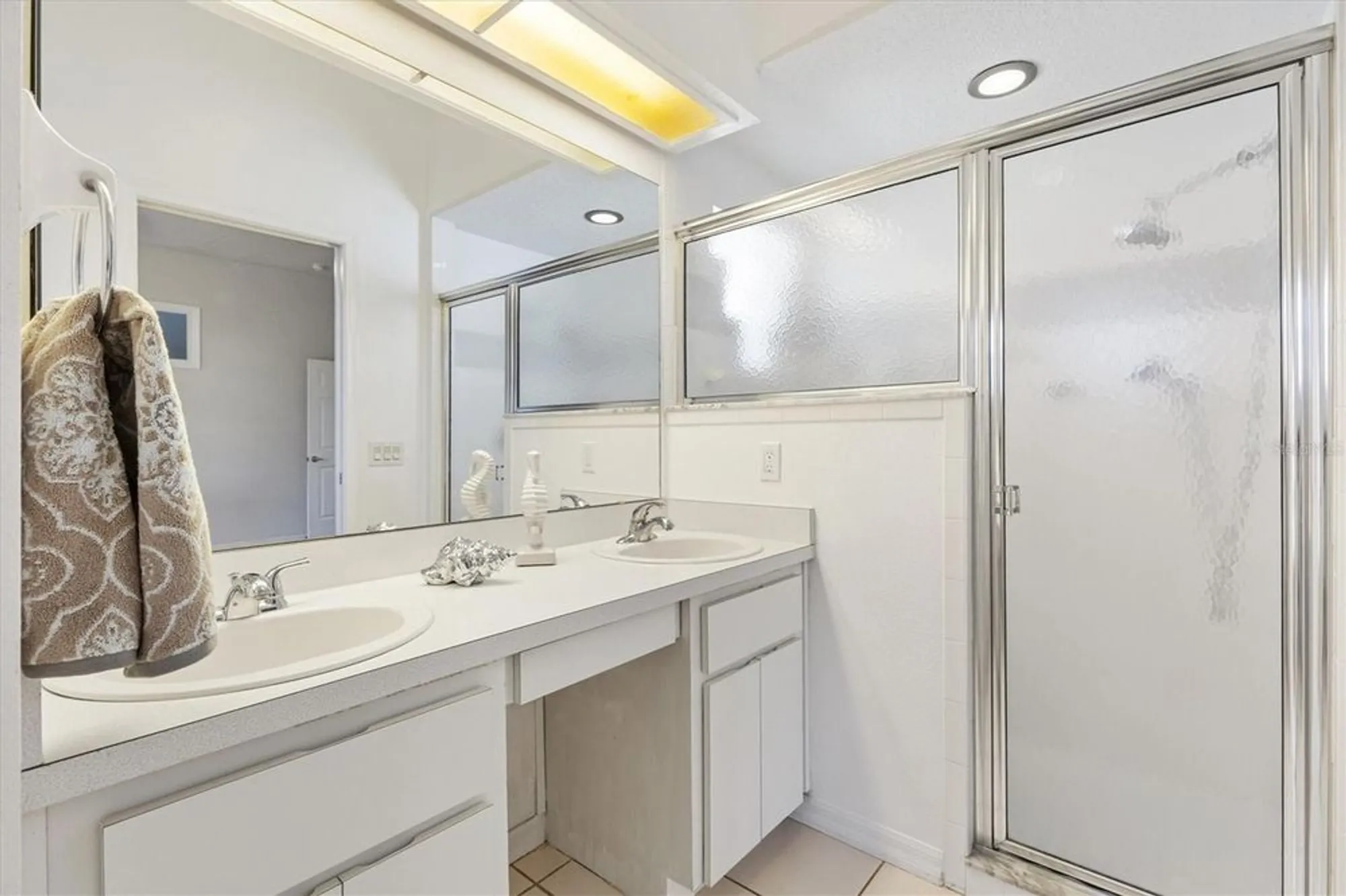 Property Slideshow image 14 of 34 | 5610 king james ave, Leesburg, FL, 34748