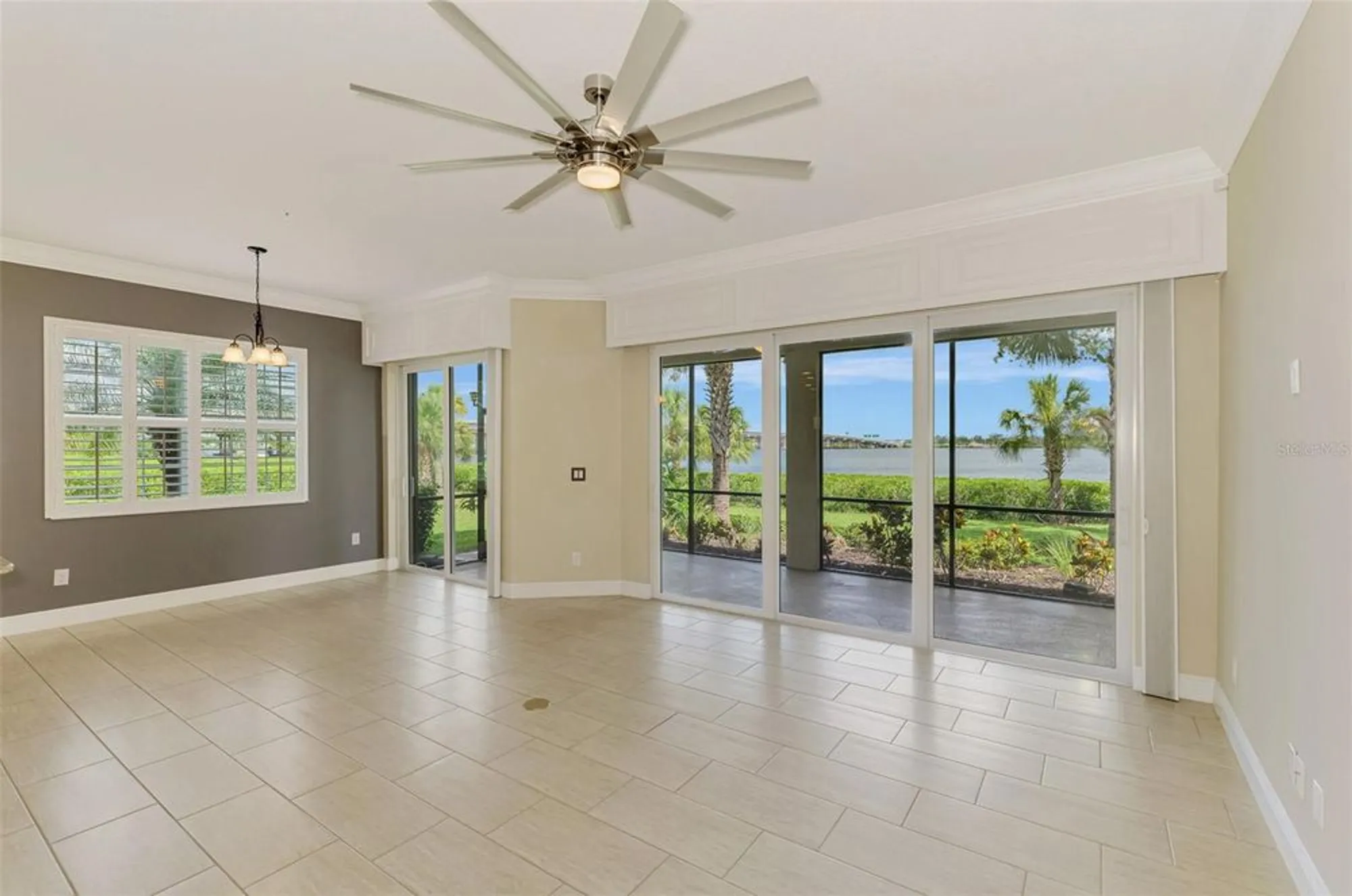 Property Slideshow image 16 of 77 | 1226 riverscape st, Bradenton, FL, 34208