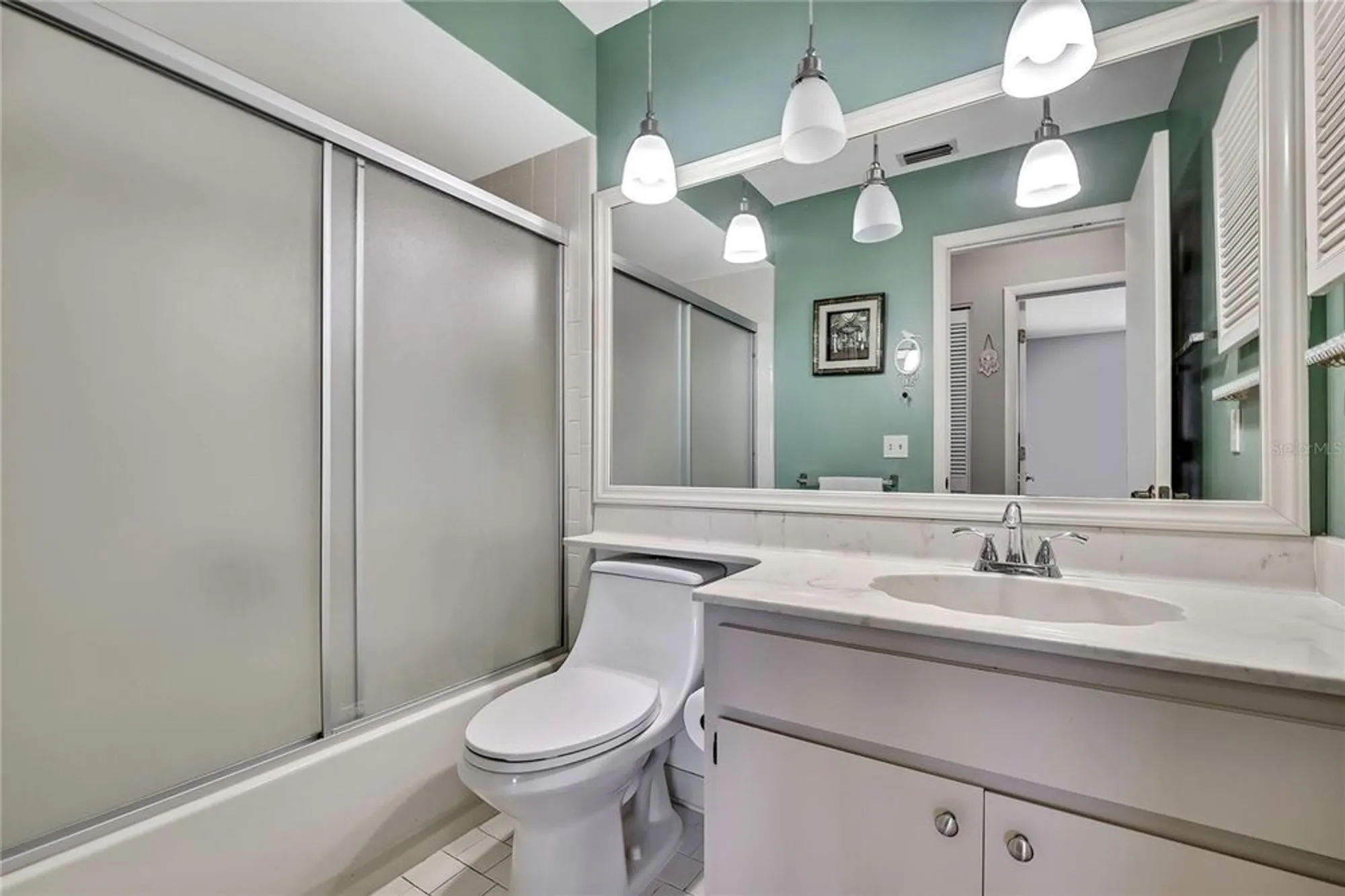 Property Slideshow image 24 of 72 | 6517 ocean pines ln, Spring Hill, FL, 34606