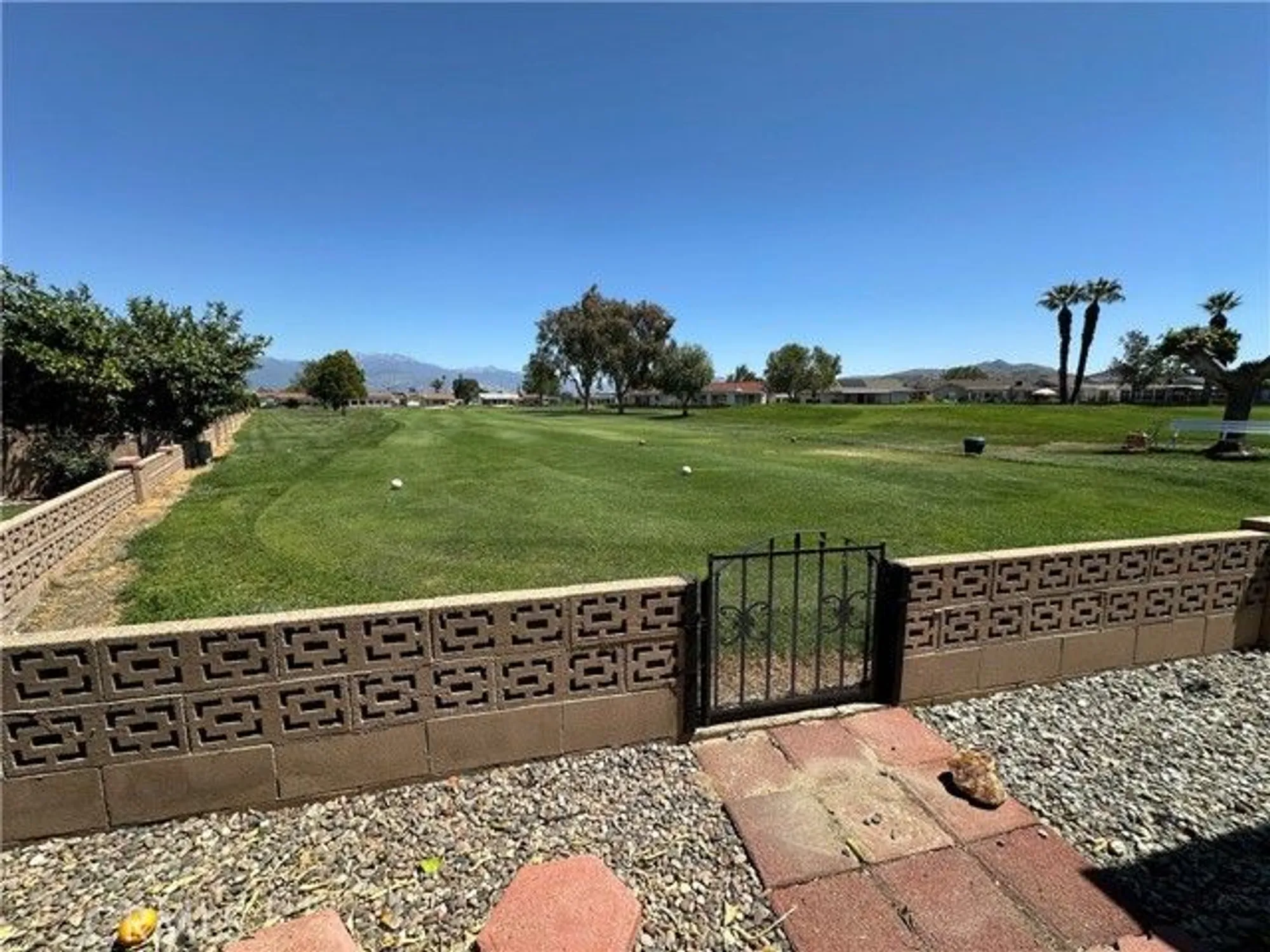 Property Slideshow image 18 of 19 | 410 panorama dr, Hemet, CA, 92543