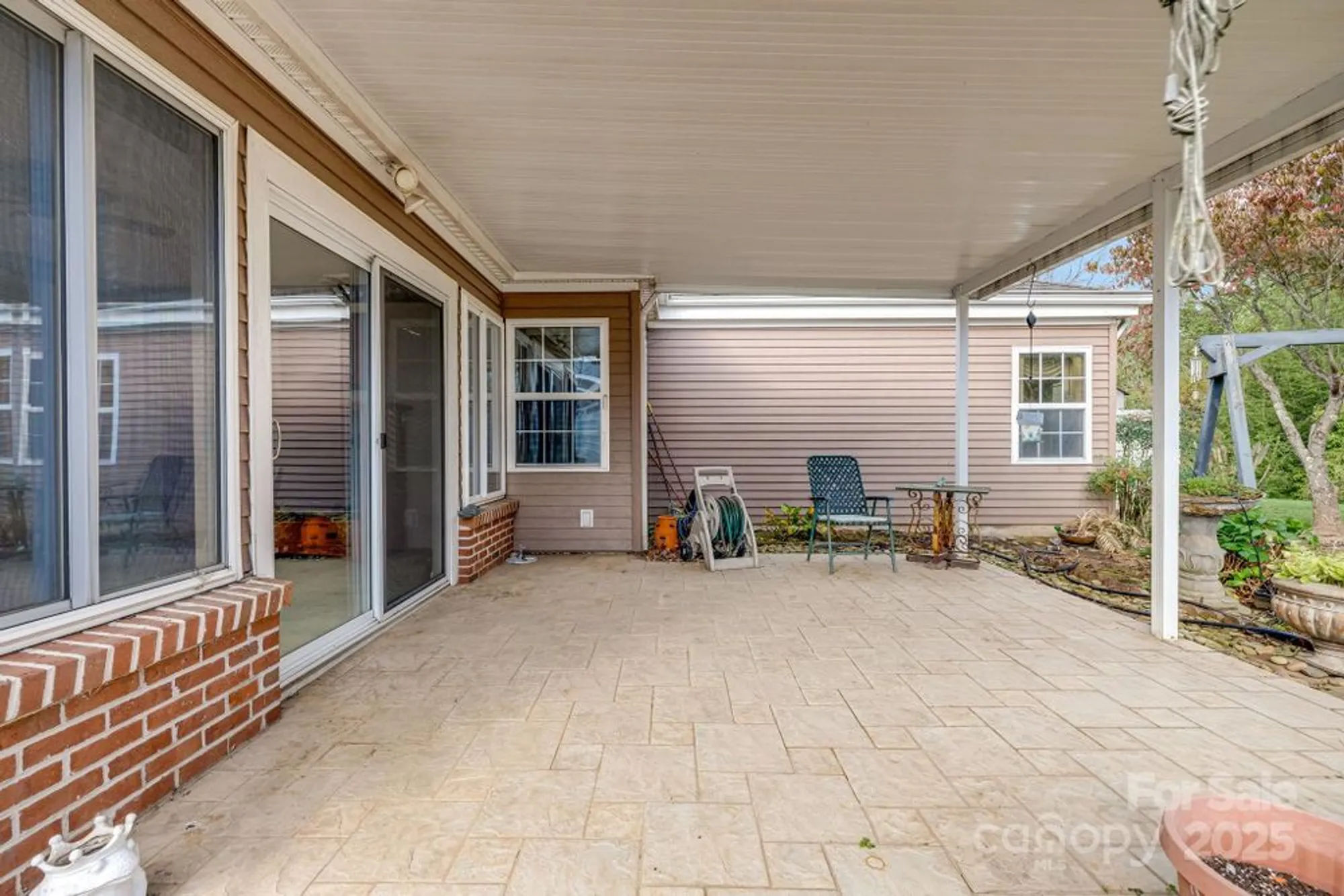 Property Slideshow image 31 of 34 | 11 heather way d, Candler, NC, 28715