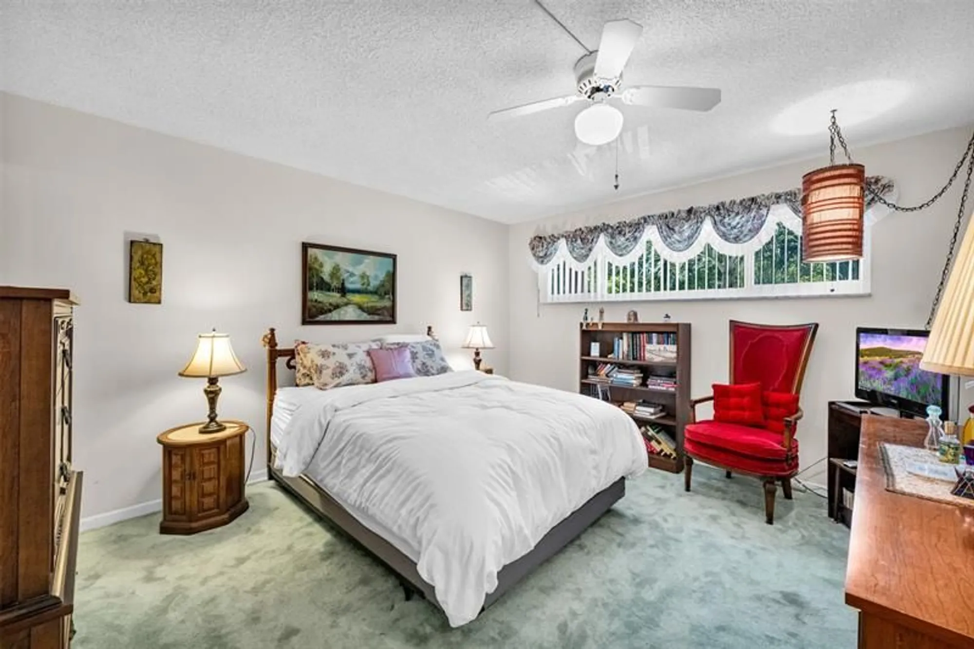 Property Slideshow image 24 of 51 | 9511 n hollybrook lake dr 207, Pembroke Pines, FL, 33025
