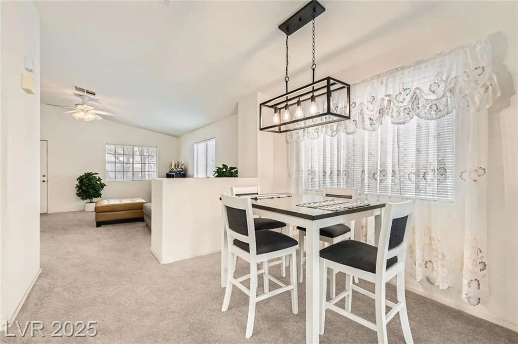 Property Slideshow image 4 of 18 | 5114 mascaro dr, Las Vegas, NV, 89122