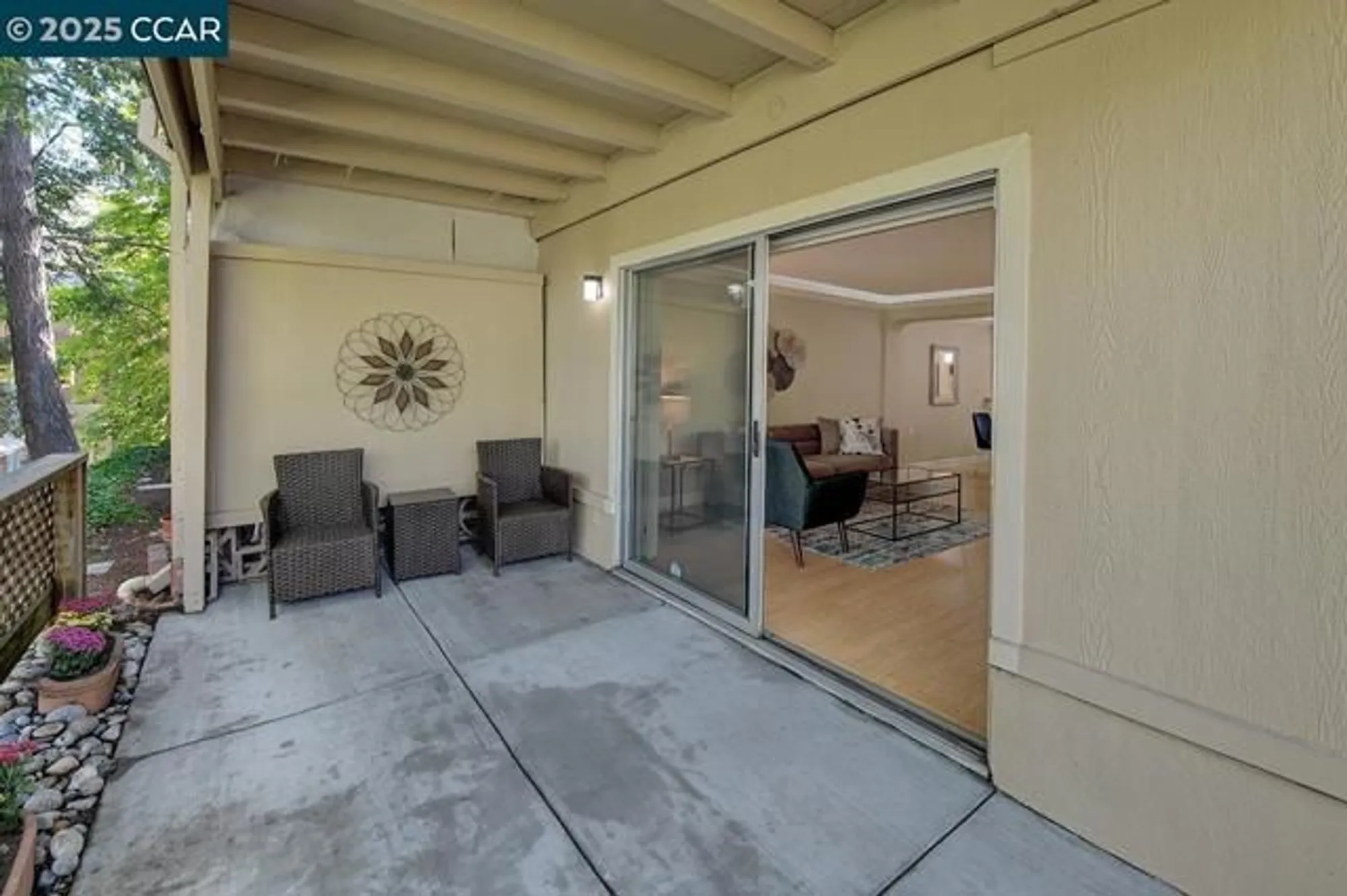 Property Slideshow image 21 of 53 | 1136 rockledge ln apt 6, Walnut Creek, CA, 94595