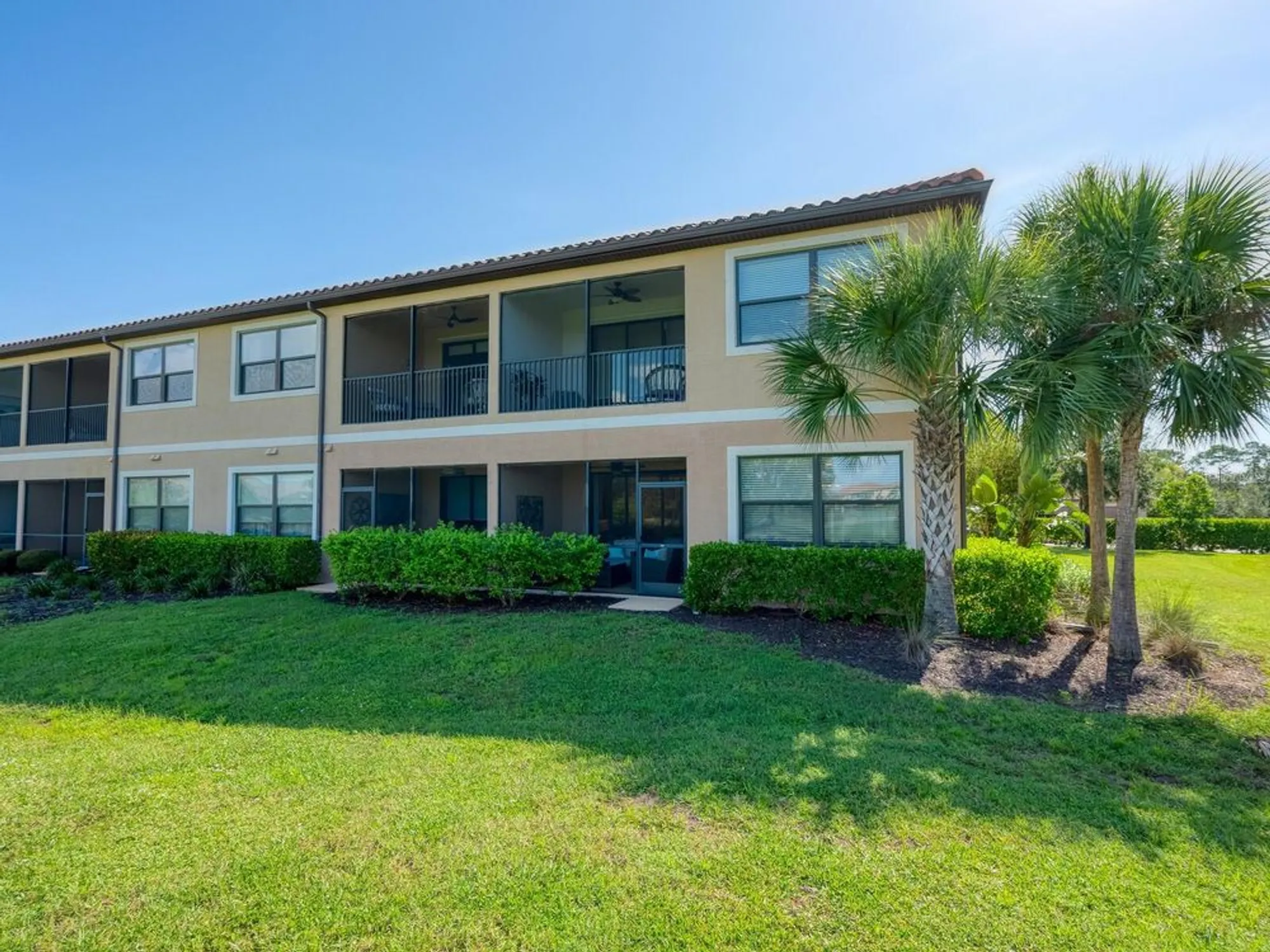 Property Slideshow image 38 of 76 | 13823 messina loop unit 101, Lakewood Ranch, FL, 34211