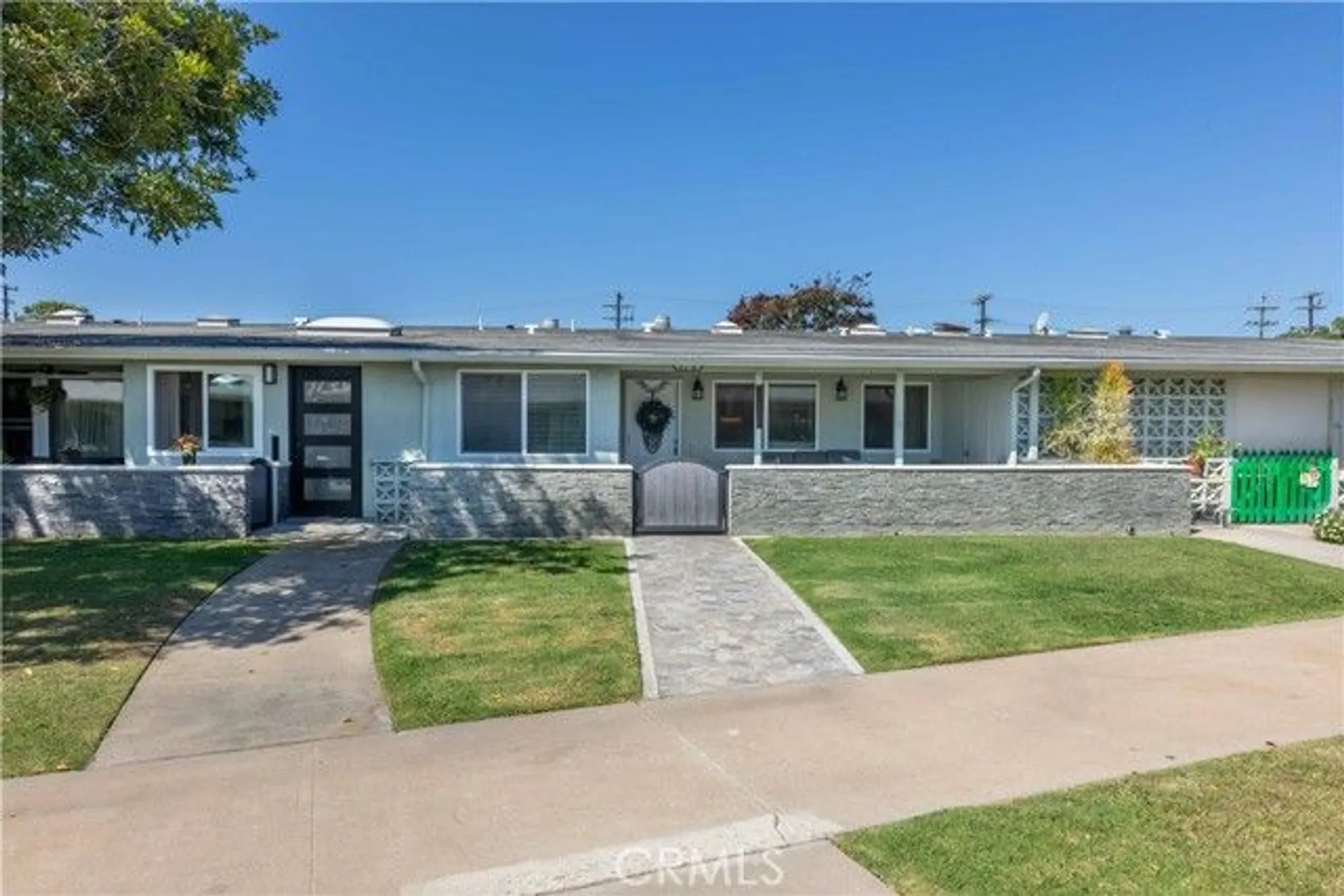 Property Slideshow image 37 of 51 | 1221 knollwood m4 47h, Seal Beach, CA, 90740
