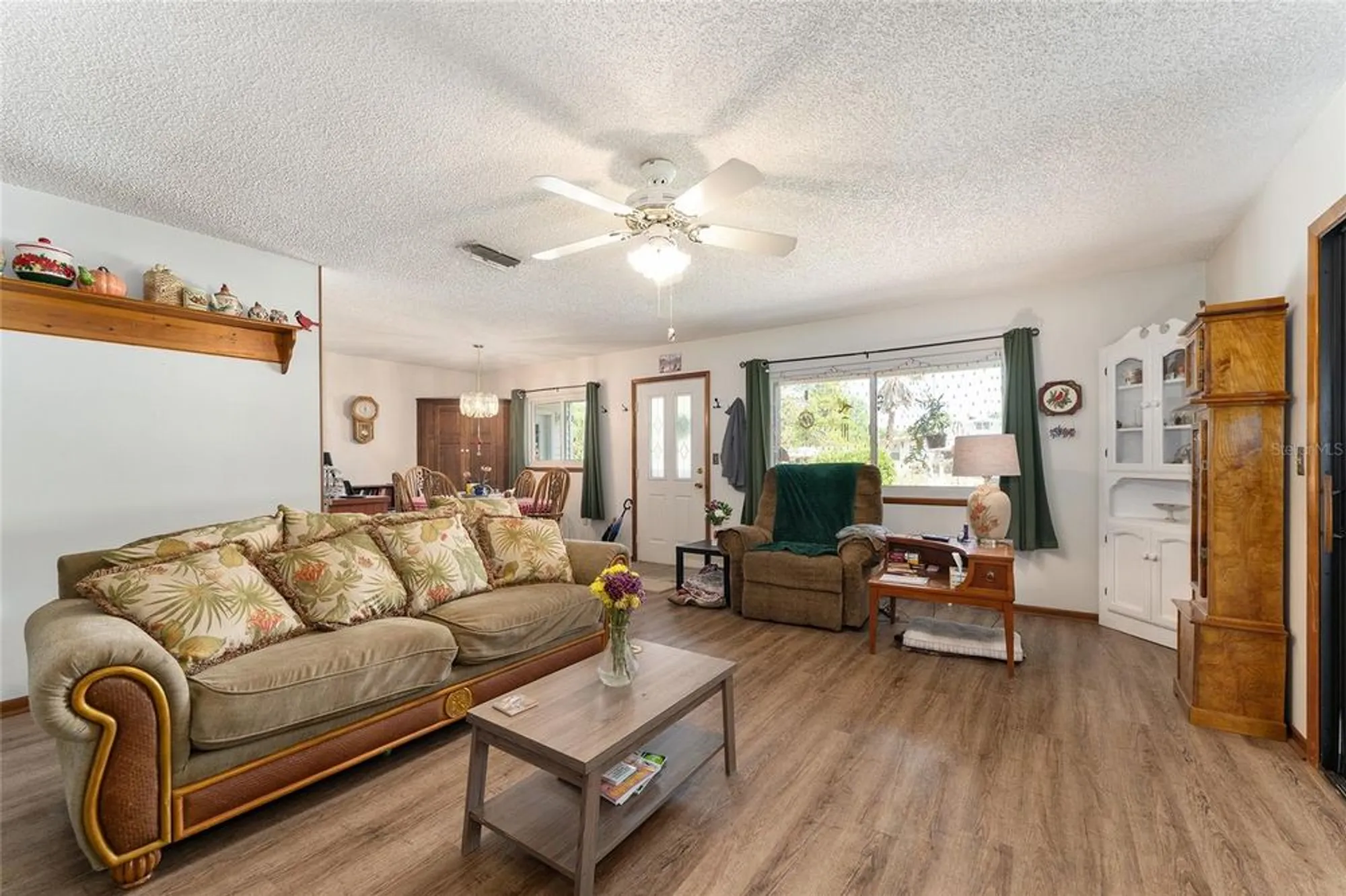 Property Slideshow image 12 of 42 | 9940 sw 103rd pl, Ocala, FL, 34481