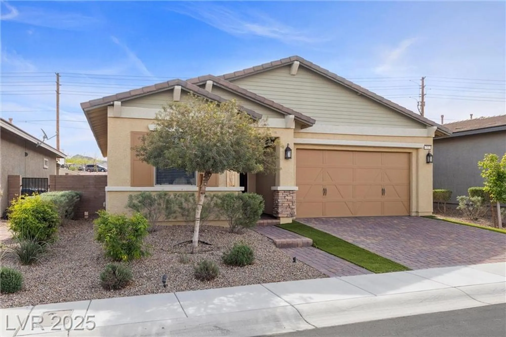 Property Slideshow image 2 of 70 | 732 rosewater dr, Henderson, NV, 89011