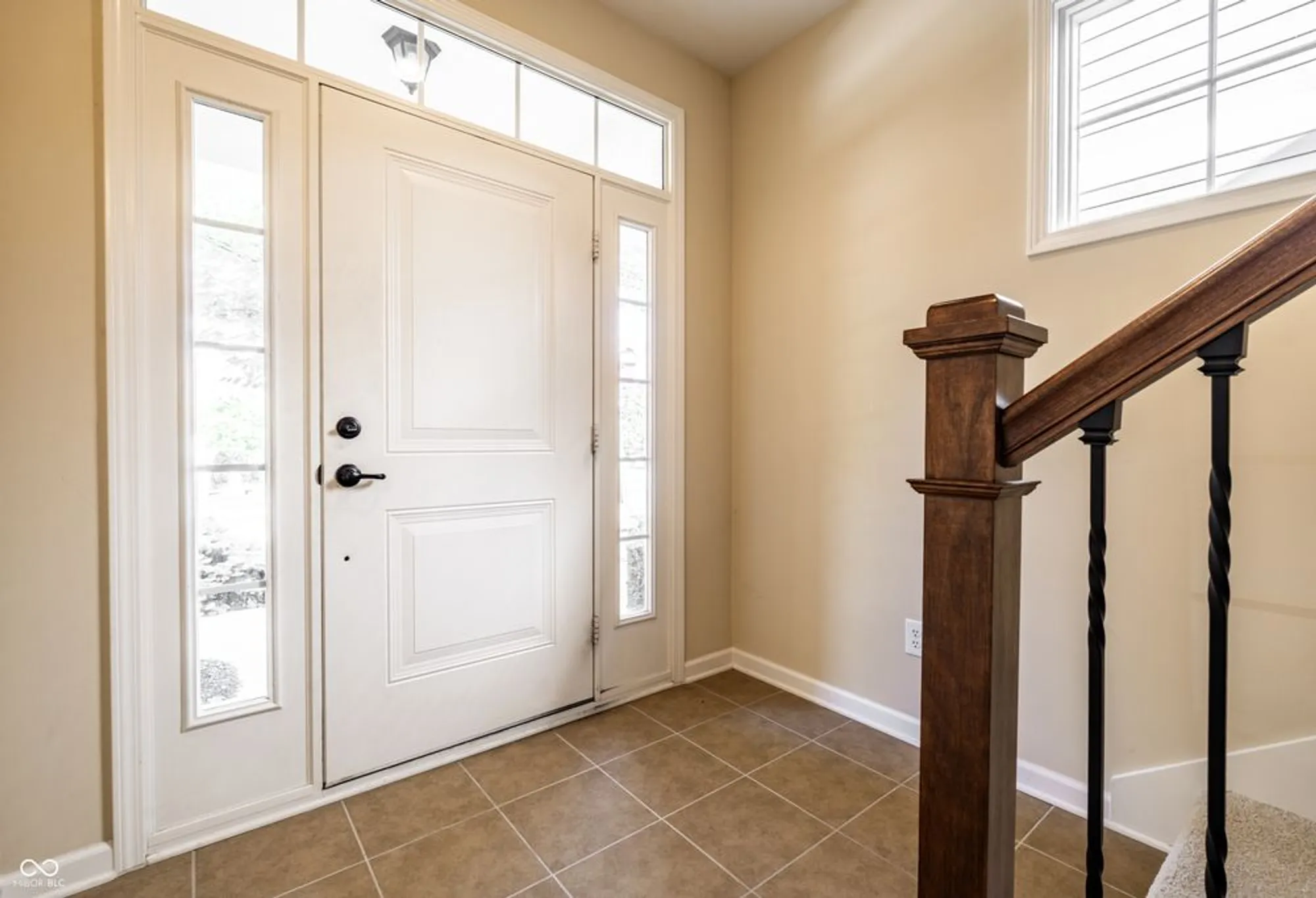 Property Slideshow image 5 of 36 | 489 firefly ln, Carmel, IN, 46032