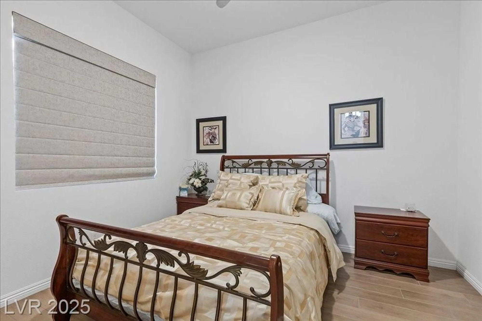 Property Slideshow image 42 of 77 | 6722 desert crimson st, Las Vegas, NV, 89148