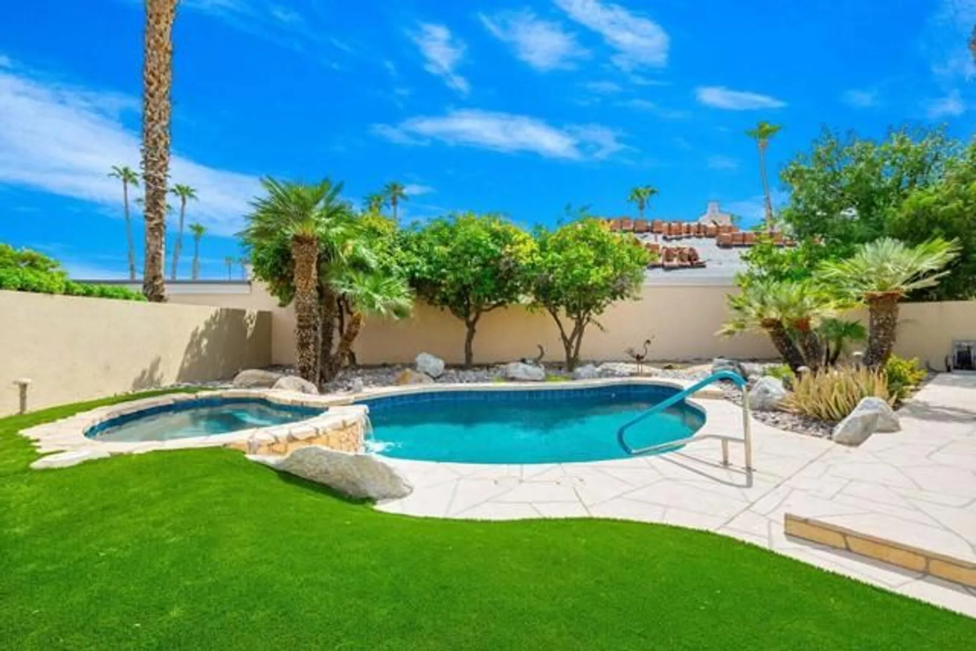 Property Slideshow image 10 of 53 | 55649 pinehurst, La Quinta, CA, 92253