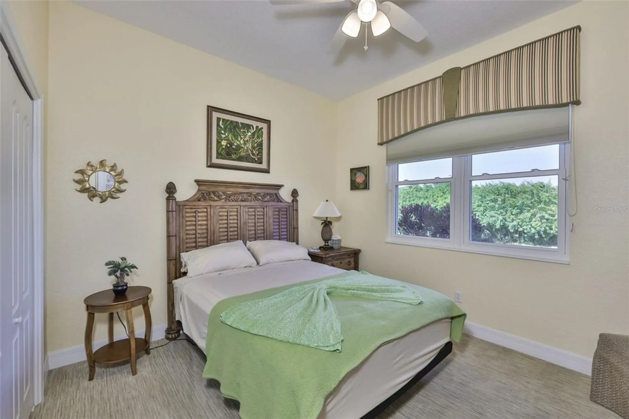 Property Slideshow image 26 of 48 | 327 noble faire dr, Sun City Center, FL, 33573
