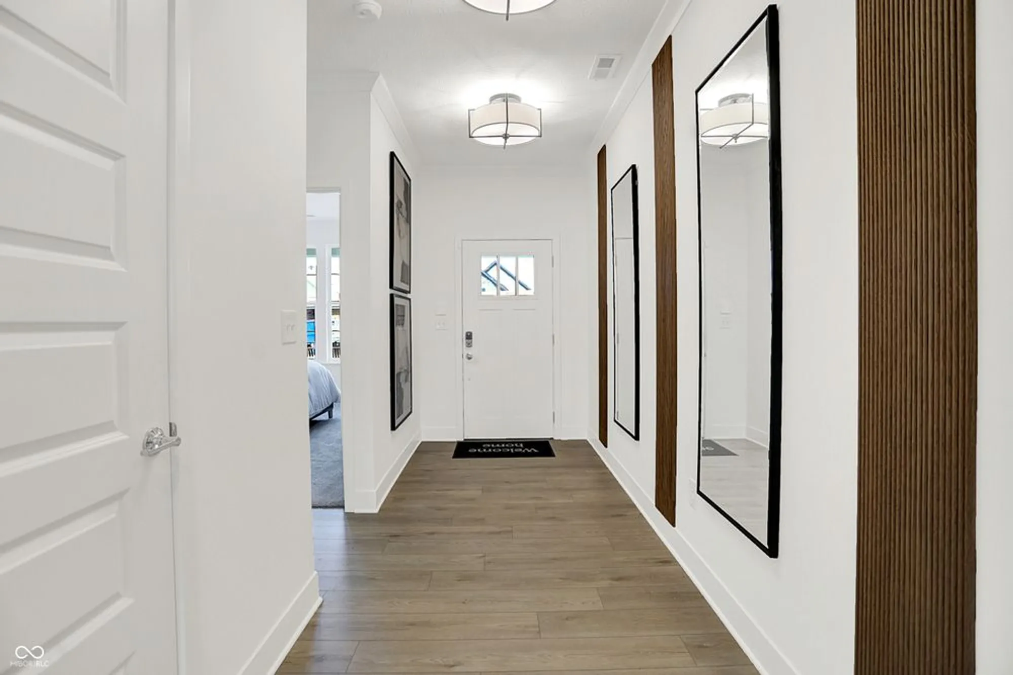 Property Slideshow image 3 of 29 | 5076 foxley park ln, Avon, IN, 46123
