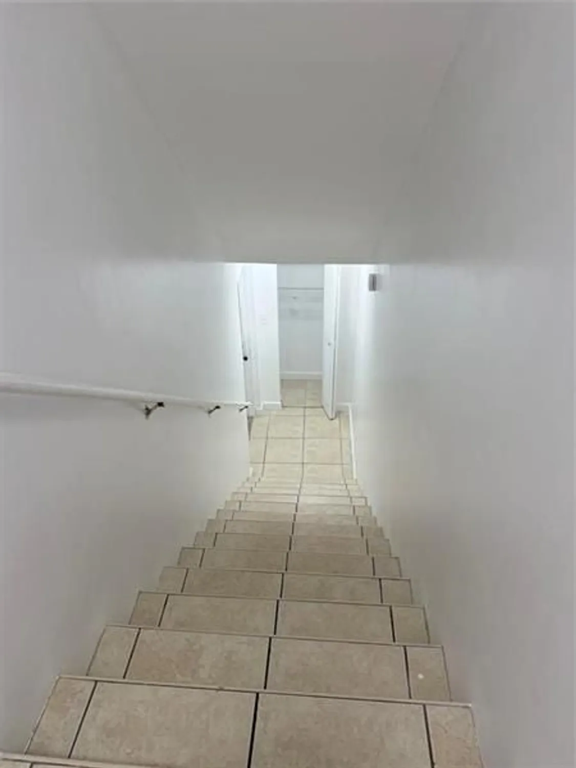 Property Slideshow image 15 of 24 | 7630 westwood dr apt 316, Tamarac, FL, 33321