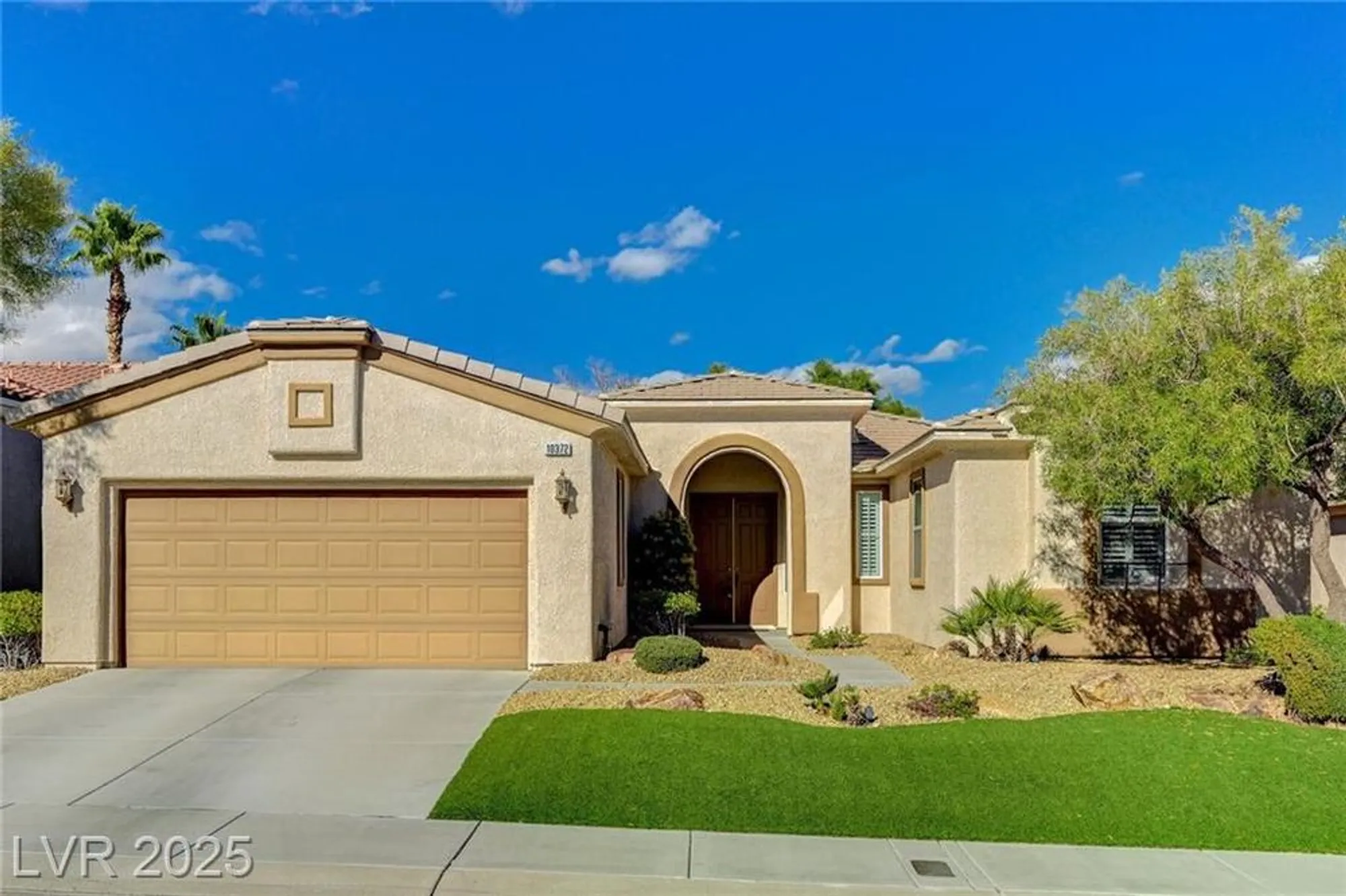 Property Slideshow image 1 of 96 | 10372 abisso dr, Las Vegas, NV, 89135