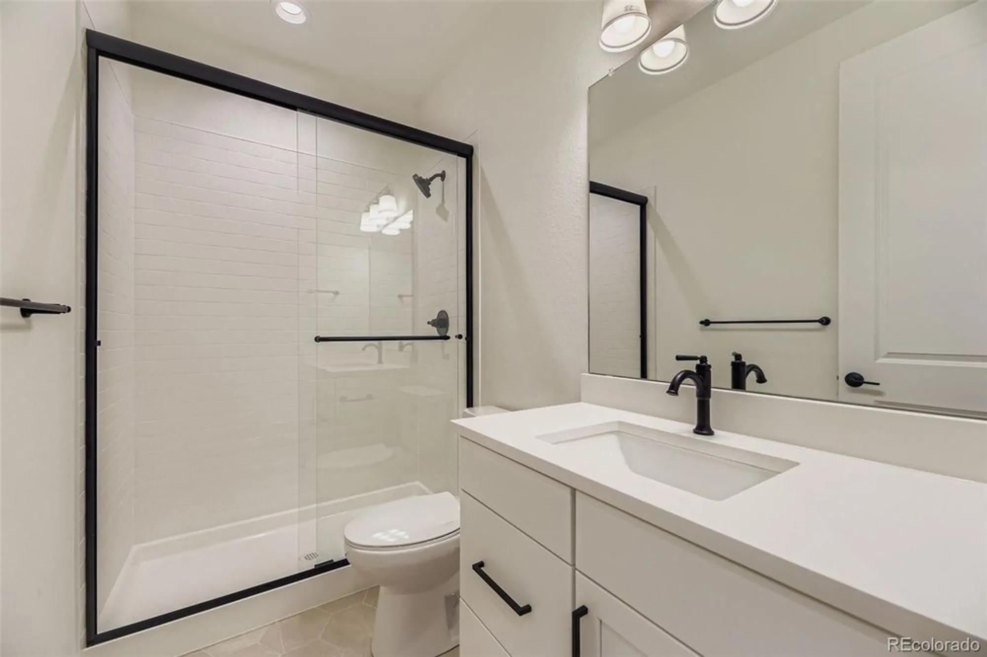 Property Slideshow image 20 of 28 | 9046 s shawnee ct, Aurora, CO, 80016