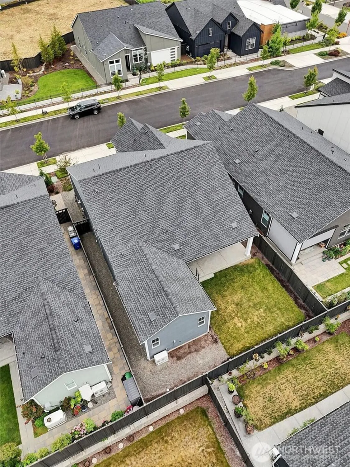 Property Slideshow image 27 of 39 | 23612 se aspen st, Black Diamond, WA, 98010