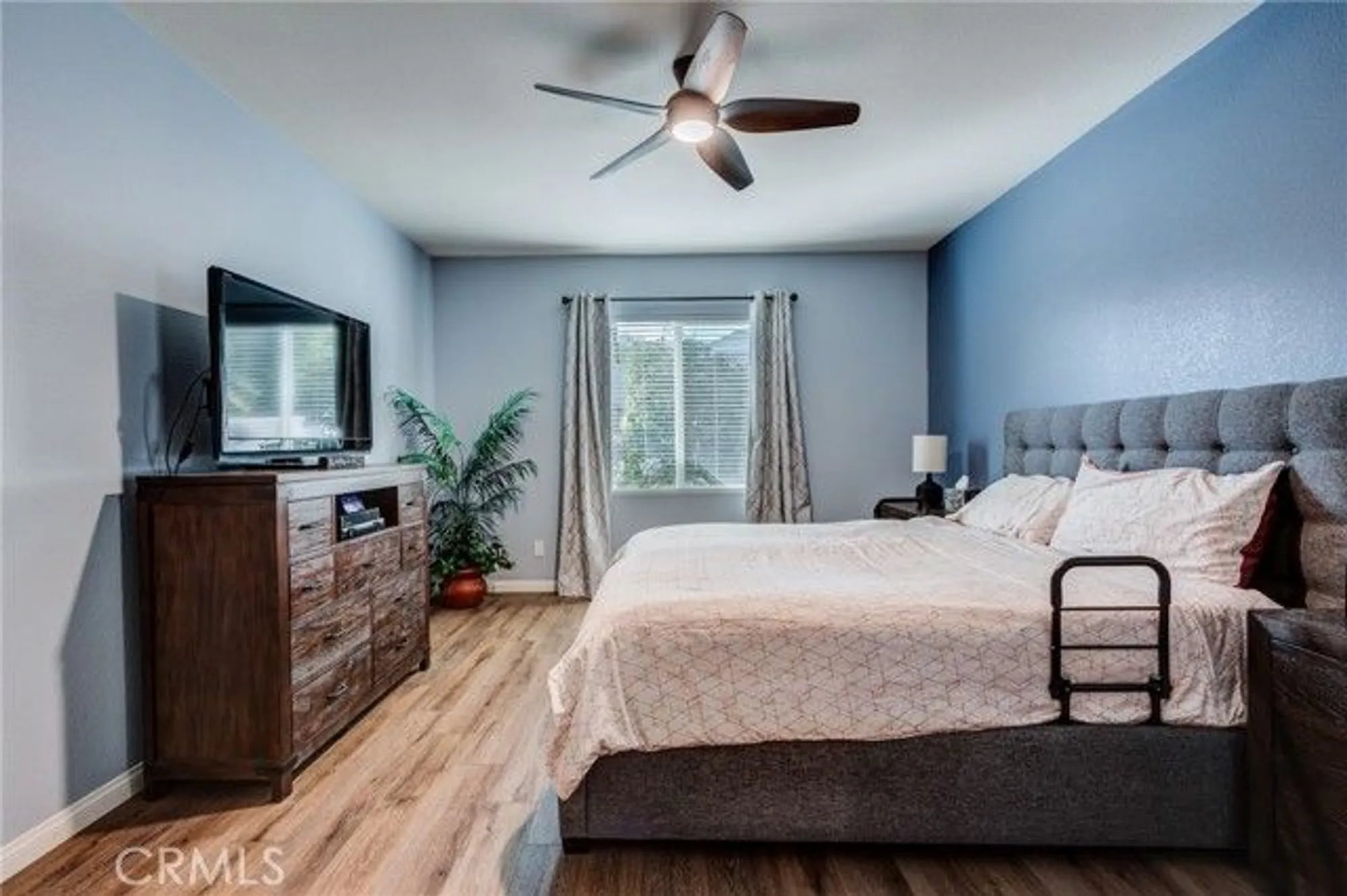 Property Slideshow image 26 of 75 | 28174 glenside ct, Menifee, CA, 92584