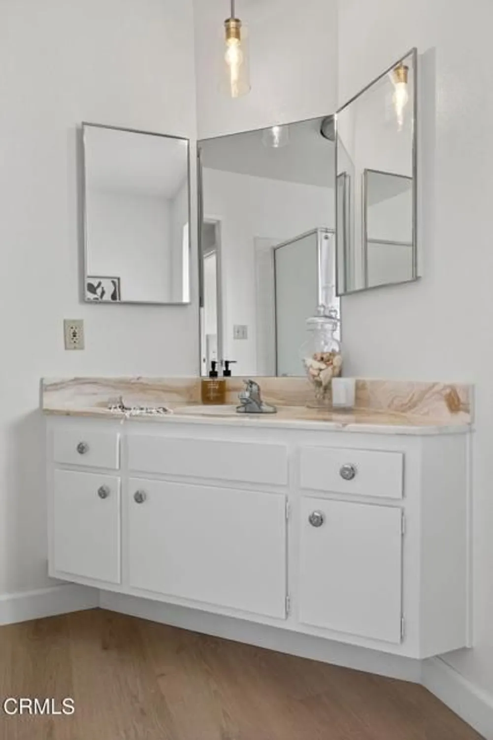 Property Slideshow image 37 of 66 | 317 e garden grn, Port Hueneme, CA, 93041