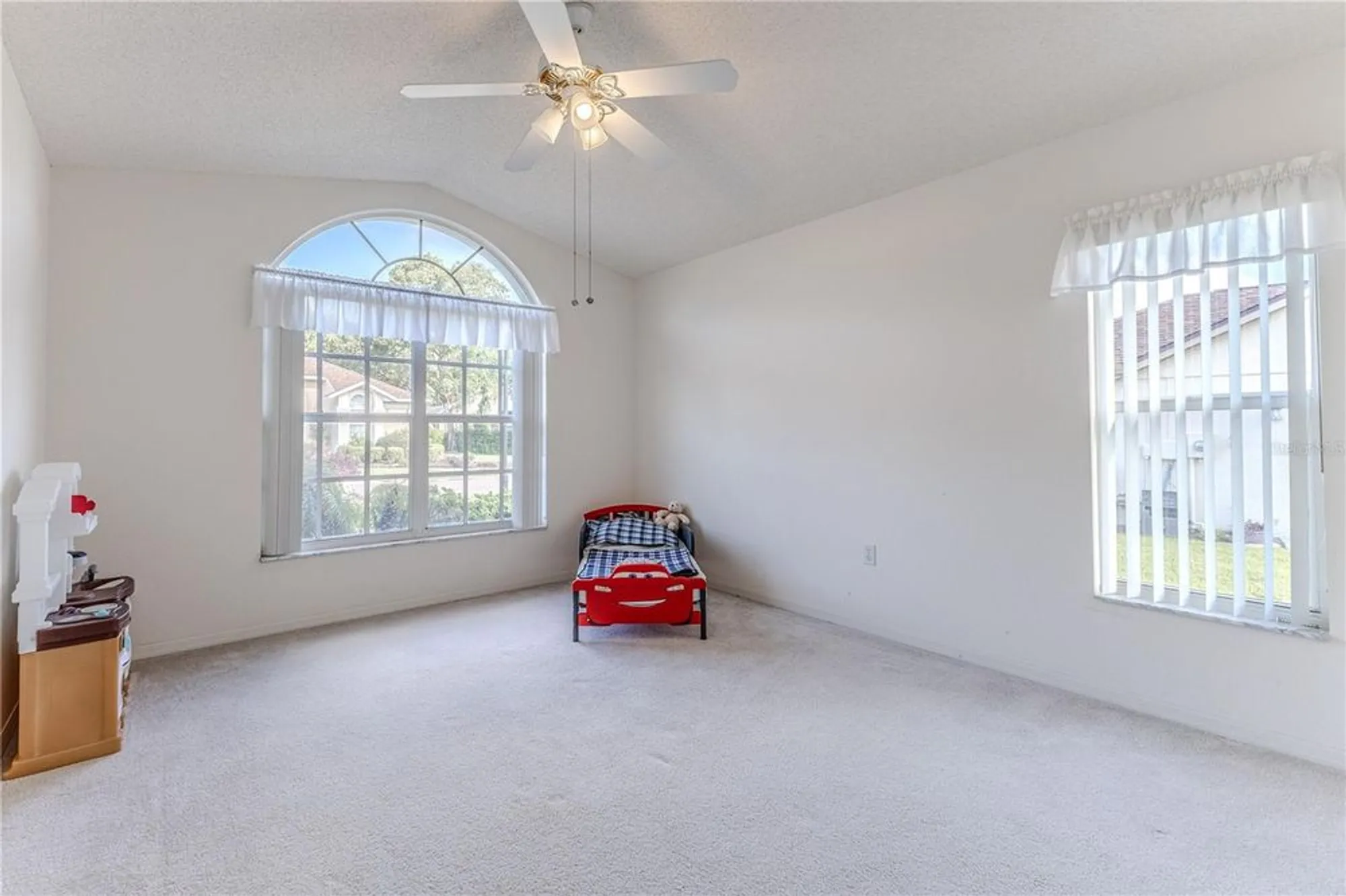 Property Slideshow image 36 of 64 | 432 mistwood ct, Spring Hill, FL, 34609