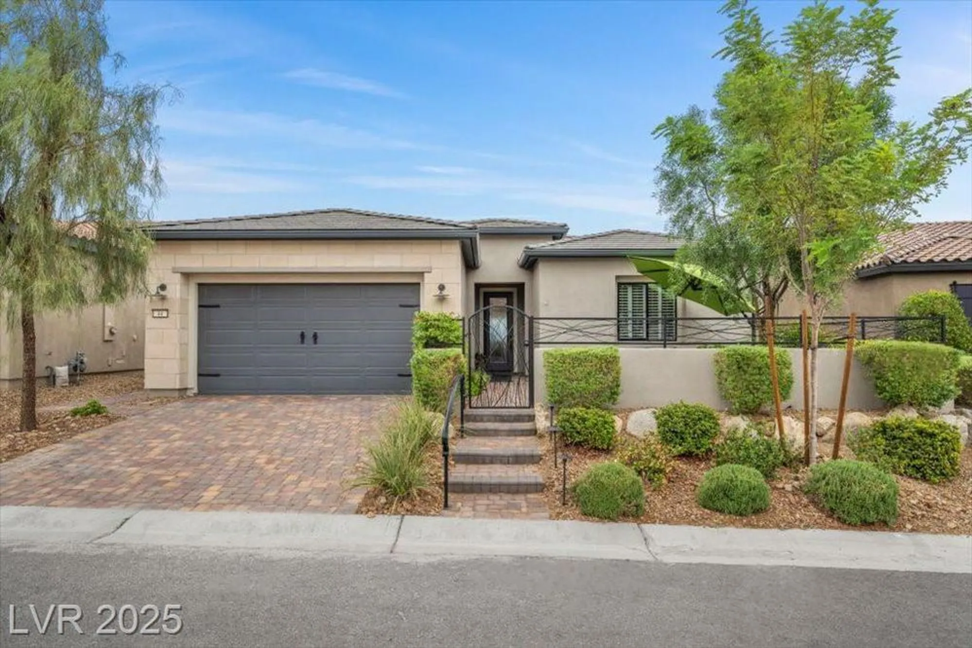 Property Slideshow image 49 of 69 | 44 stone yucca ct, Henderson, NV, 89011