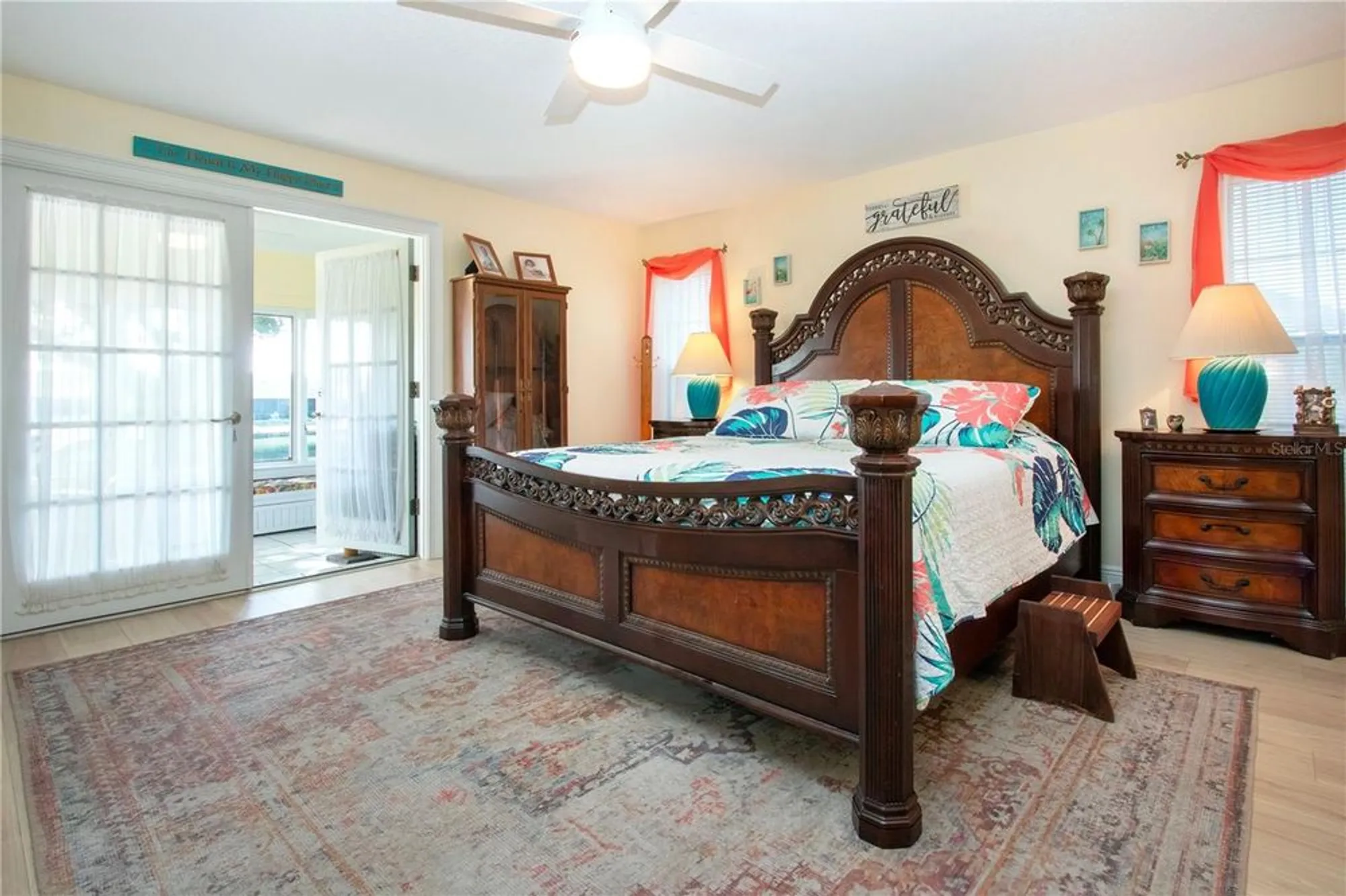 Property Slideshow image 44 of 69 | 2016 east view dr, Sun City Center, FL, 33573