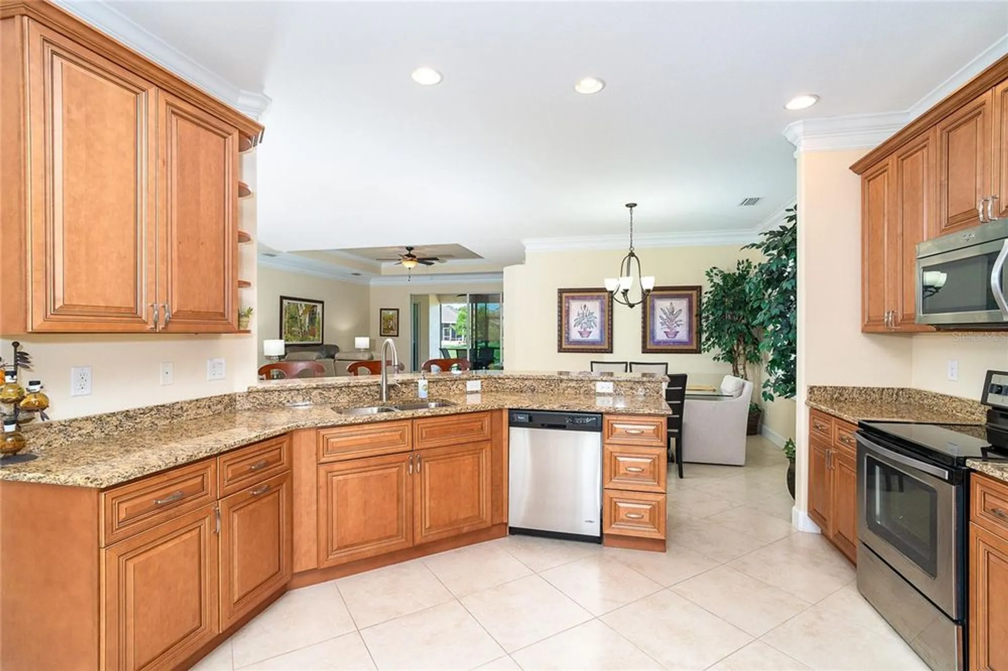 Property Slideshow image 13 of 44 | 267 talquin ct, Englewood, FL, 34223