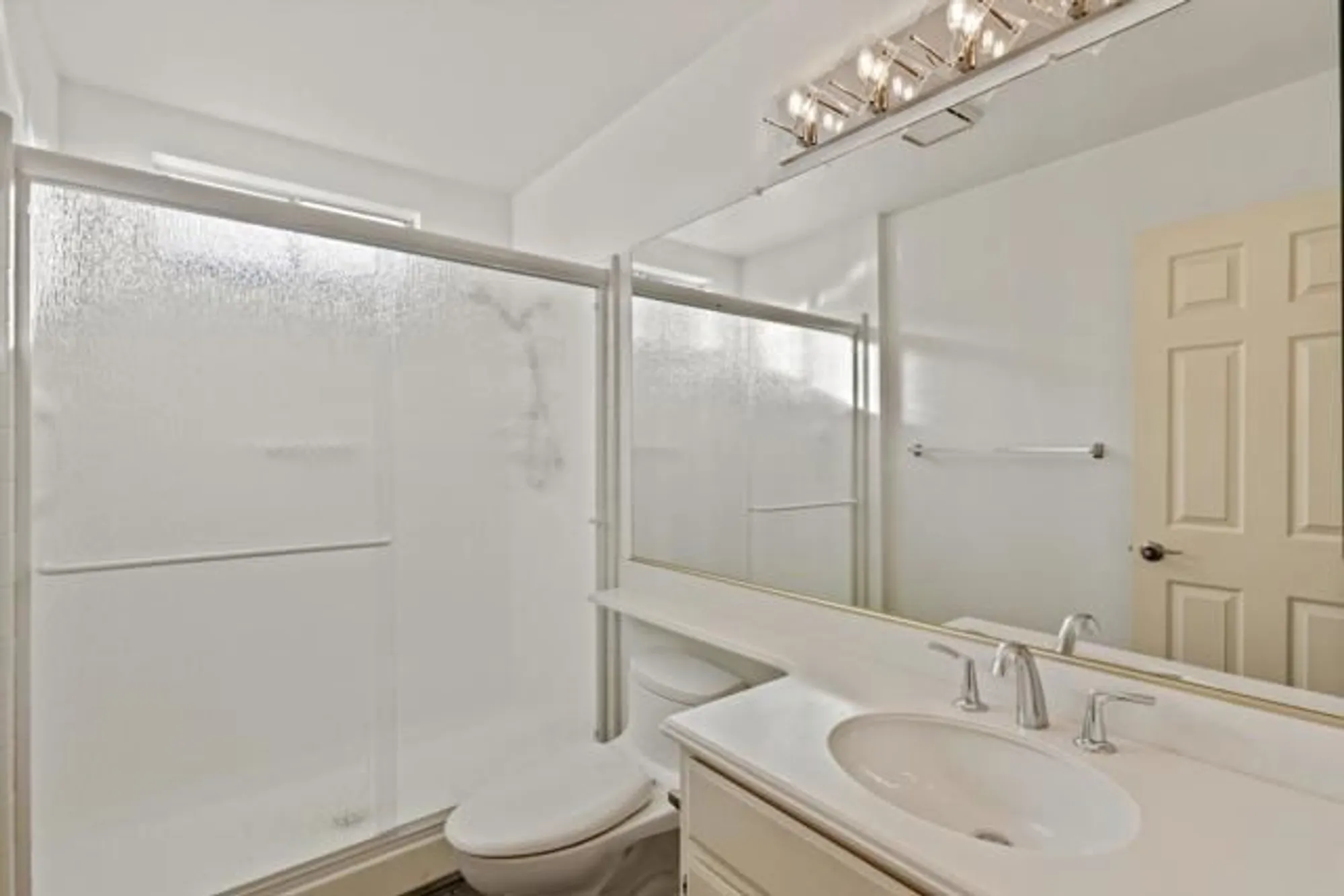 Property Slideshow image 46 of 74 | 1349 via firenze, San Marcos, CA, 92078