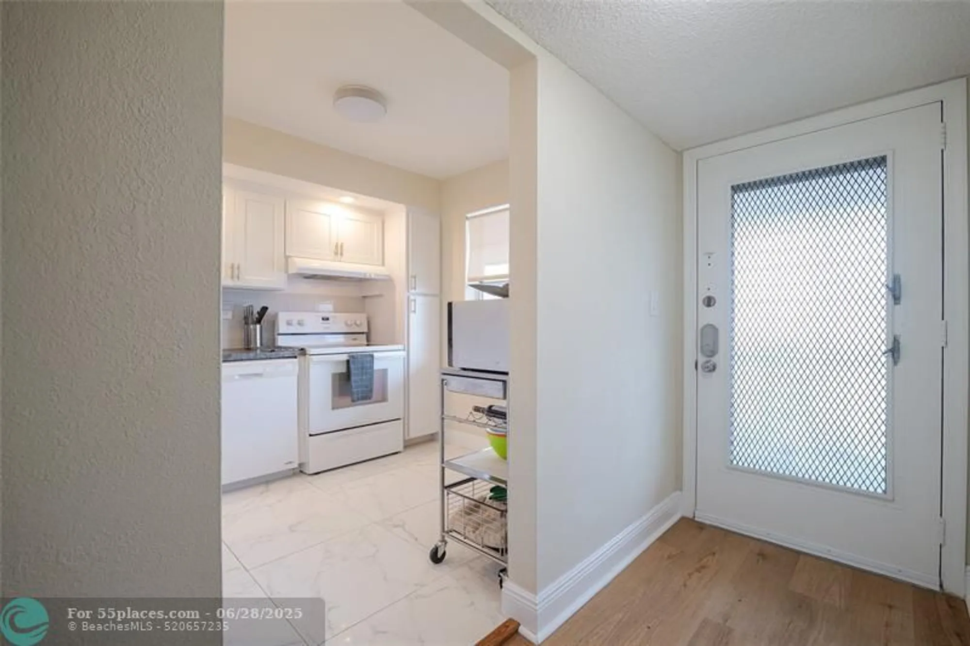 Property Slideshow image 9 of 57 | 3531 inverrary dr apt 407, Lauderhill, FL, 33319