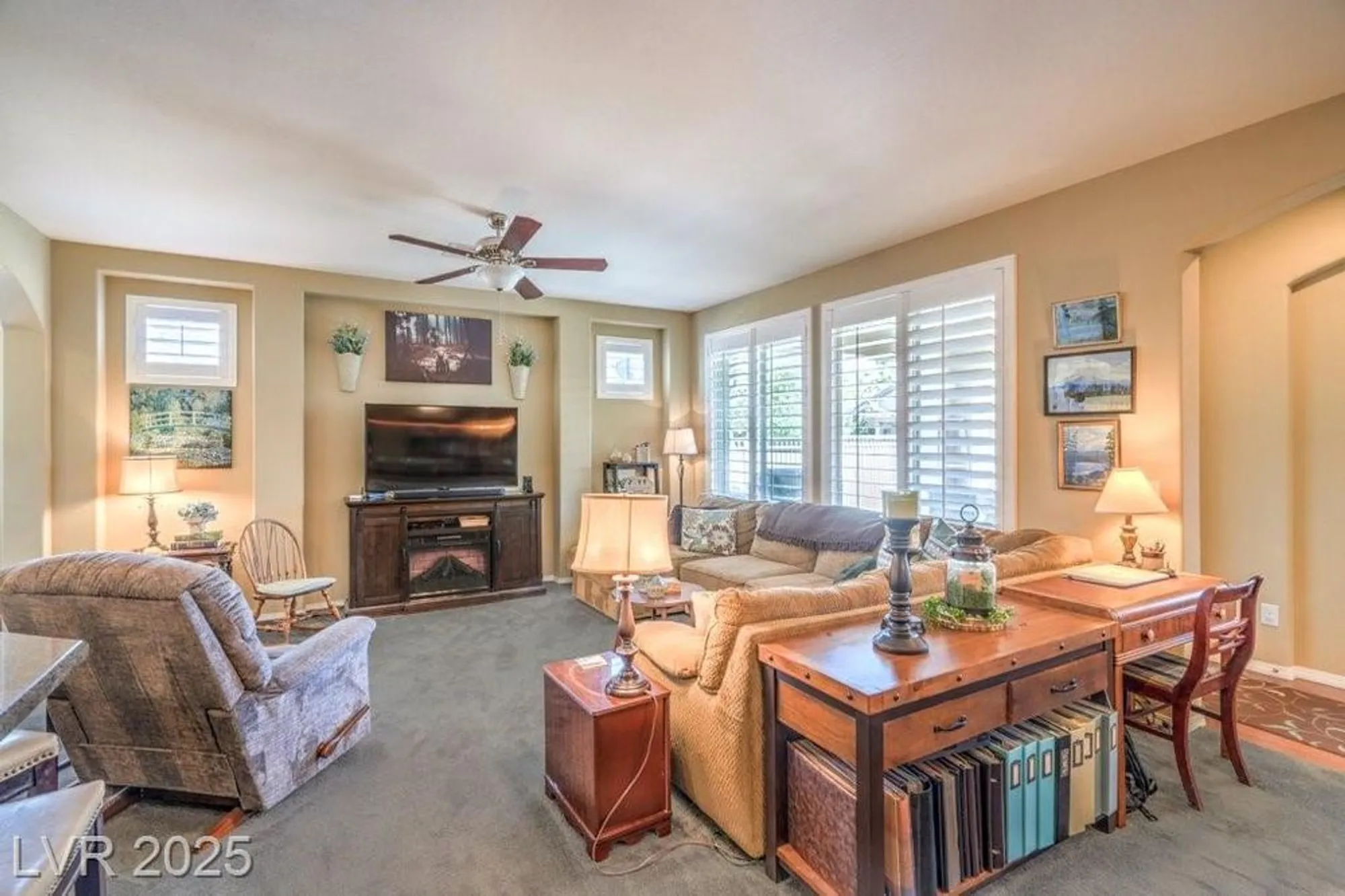 Property Slideshow image 4 of 37 | 3709 corte bella hills ave, North Las Vegas, NV, 89081