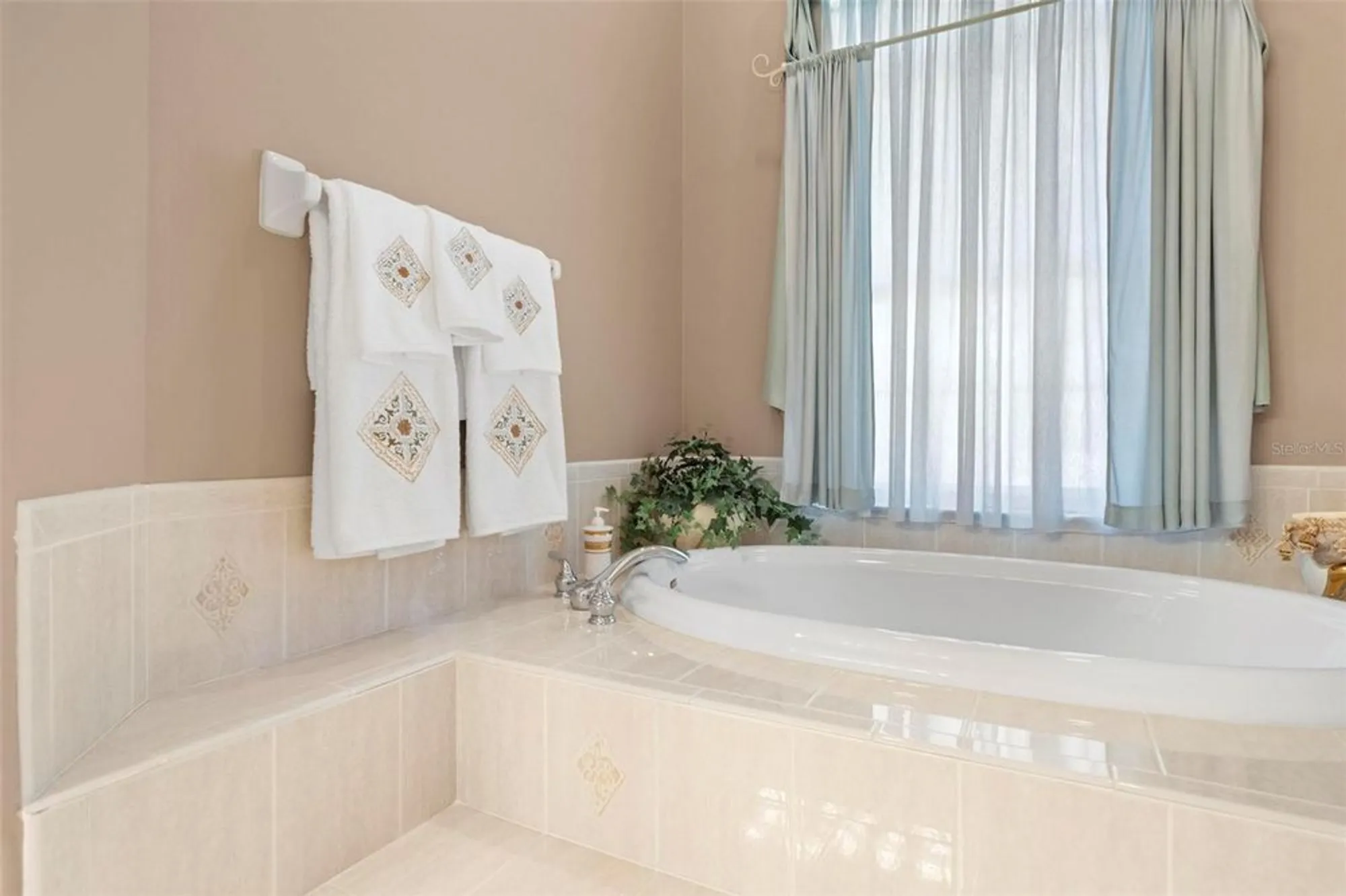 Property Slideshow image 45 of 80 | 5257 championship cup ln, Spring Hill, FL, 34609