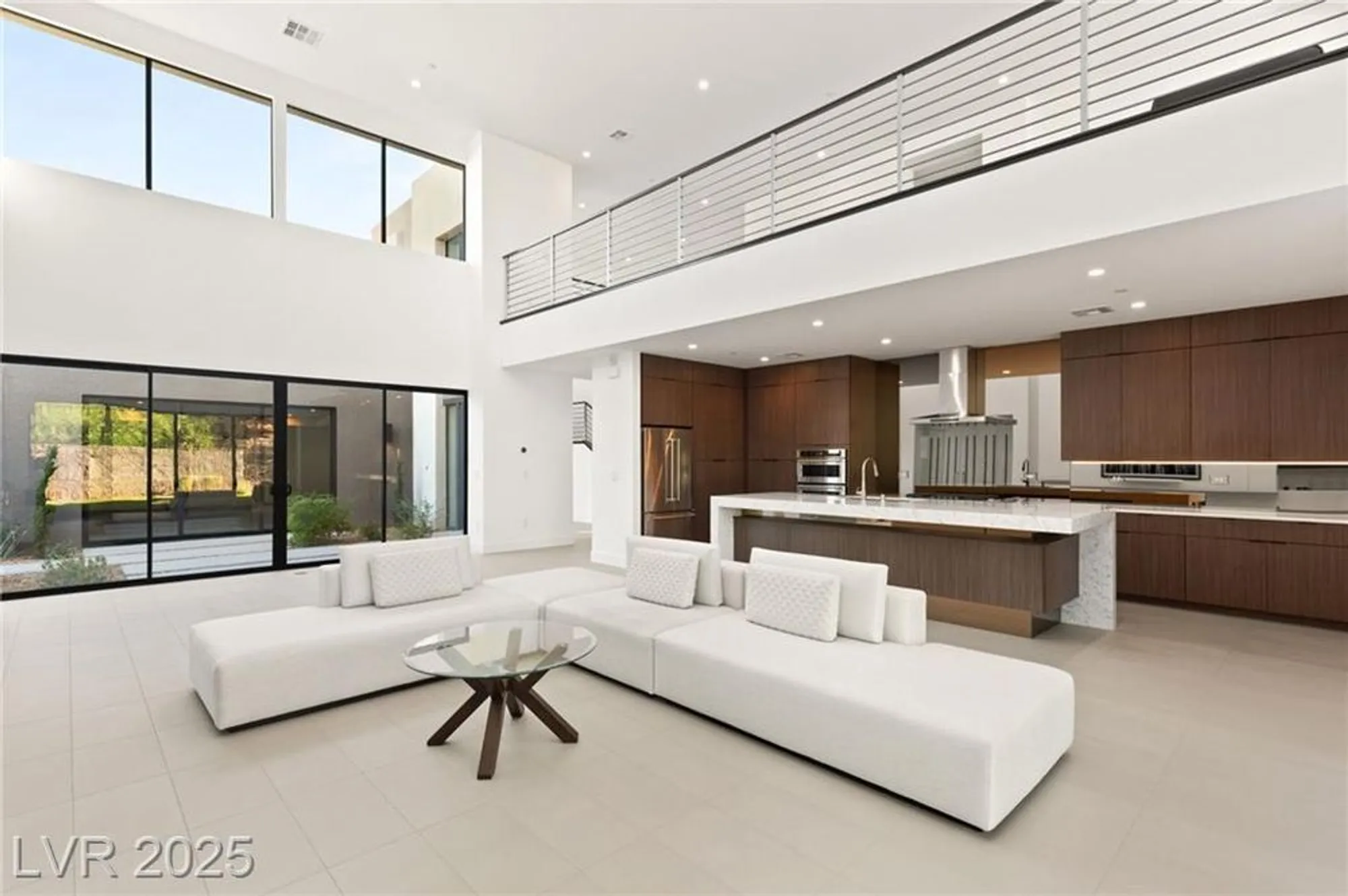 Property Slideshow image 6 of 41 | 21 highland cove ln, Henderson, NV, 89011