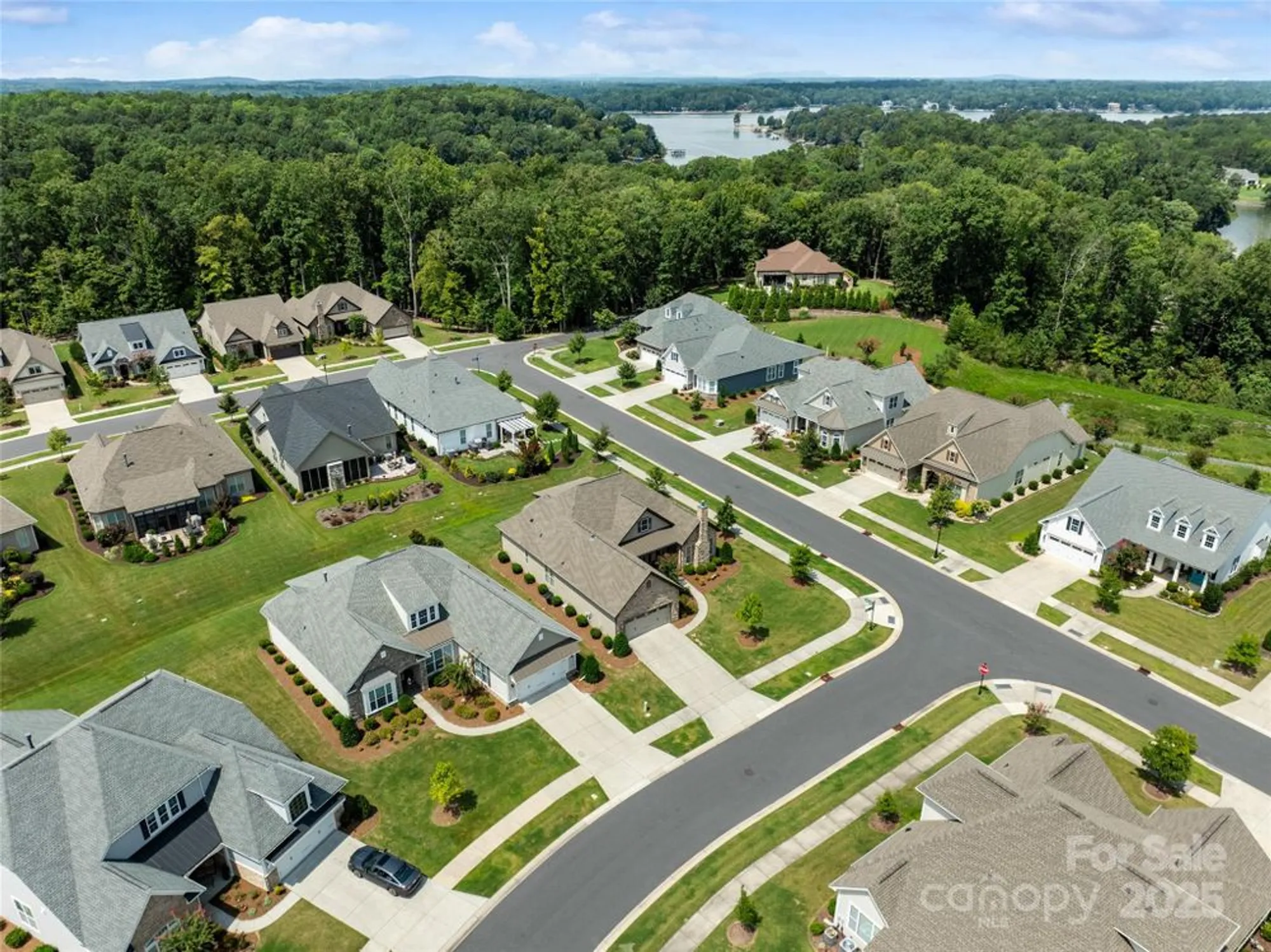 Property Slideshow image 31 of 35 | 12002 cove ct, Charlotte, NC, 28278