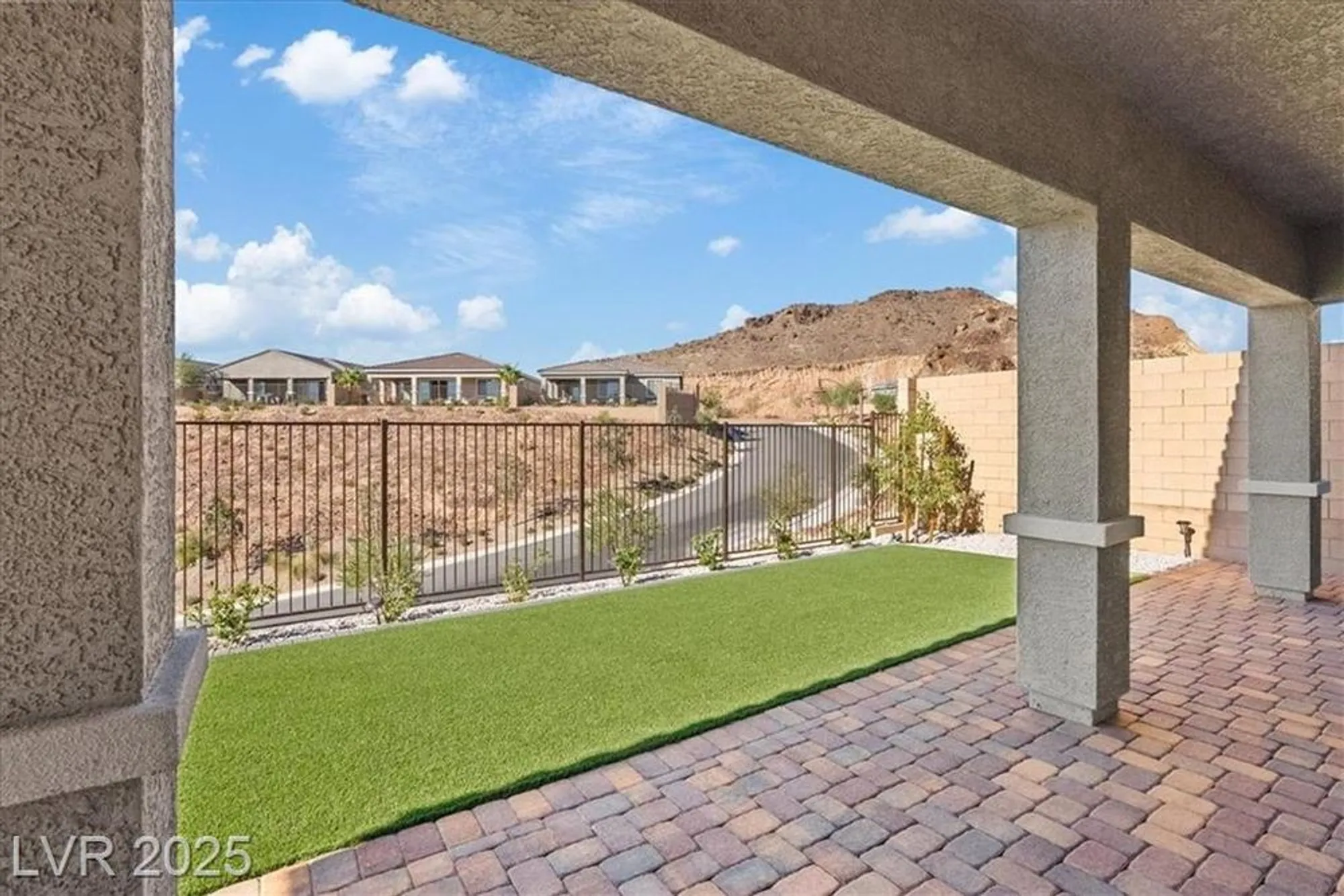 Property Slideshow image 27 of 35 | 85 cathedral wash pl, Henderson, NV, 89011