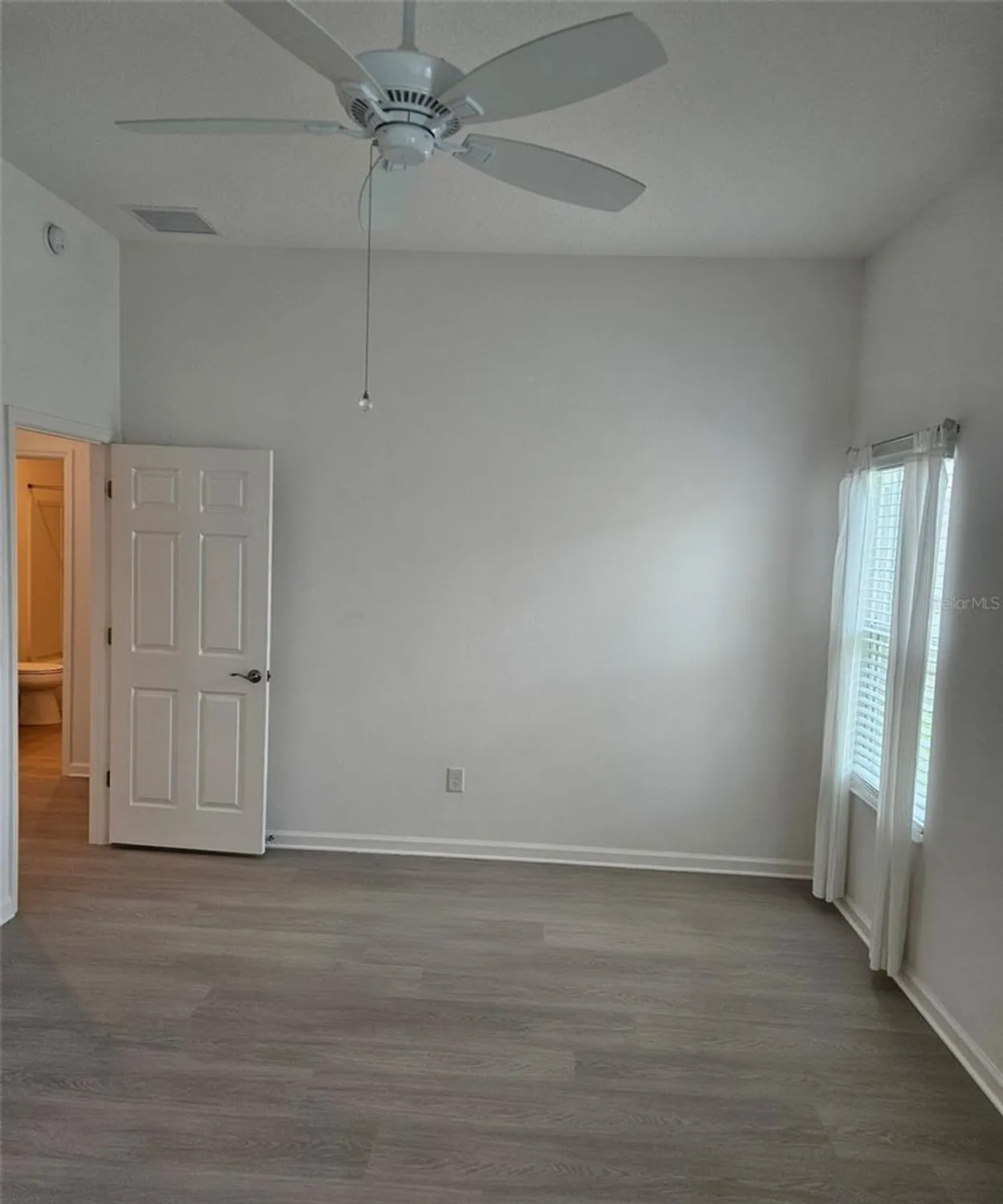 Property Slideshow image 10 of 24 | 1964 rhett rd, The Villages, FL, 32163