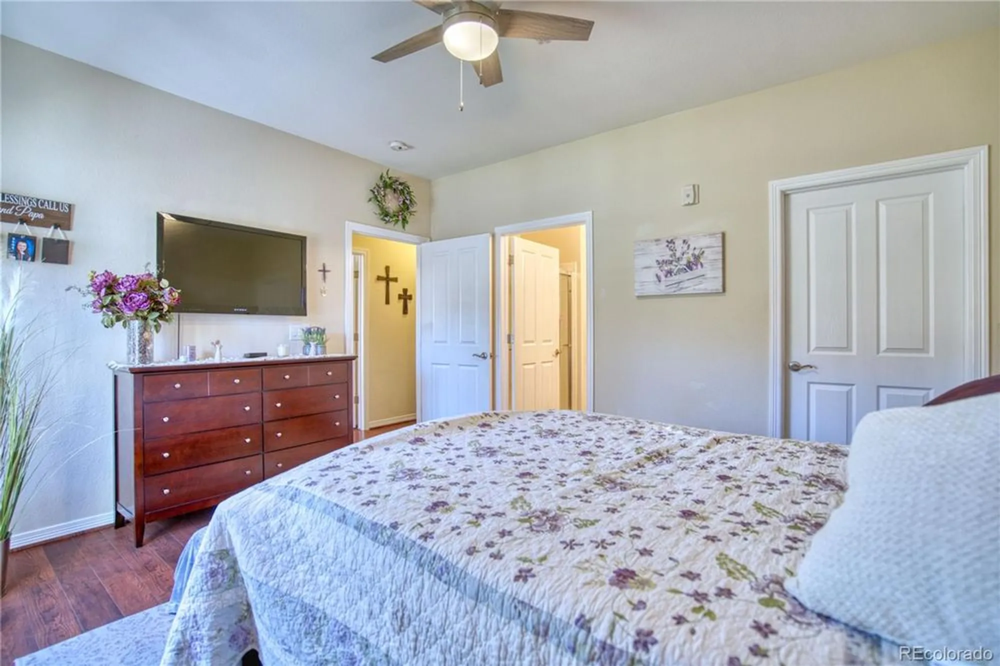 Property Slideshow image 20 of 23 | 19303 e asbury dr a, Aurora, CO, 80013